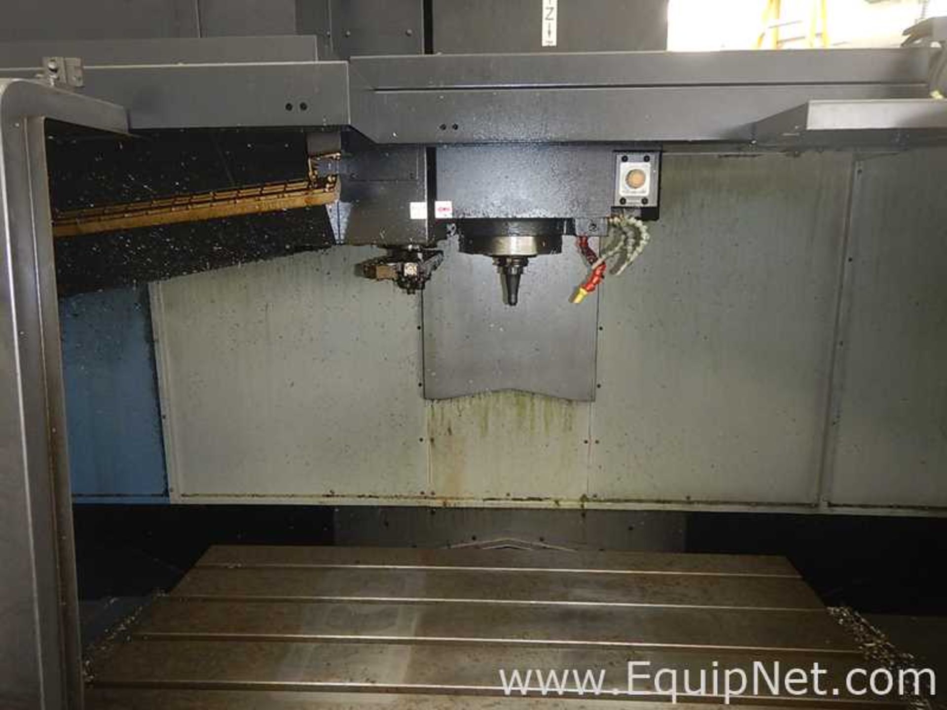 Doosan DNM 5700 CNC Precision Vertical Machining Center - Image 5 of 10