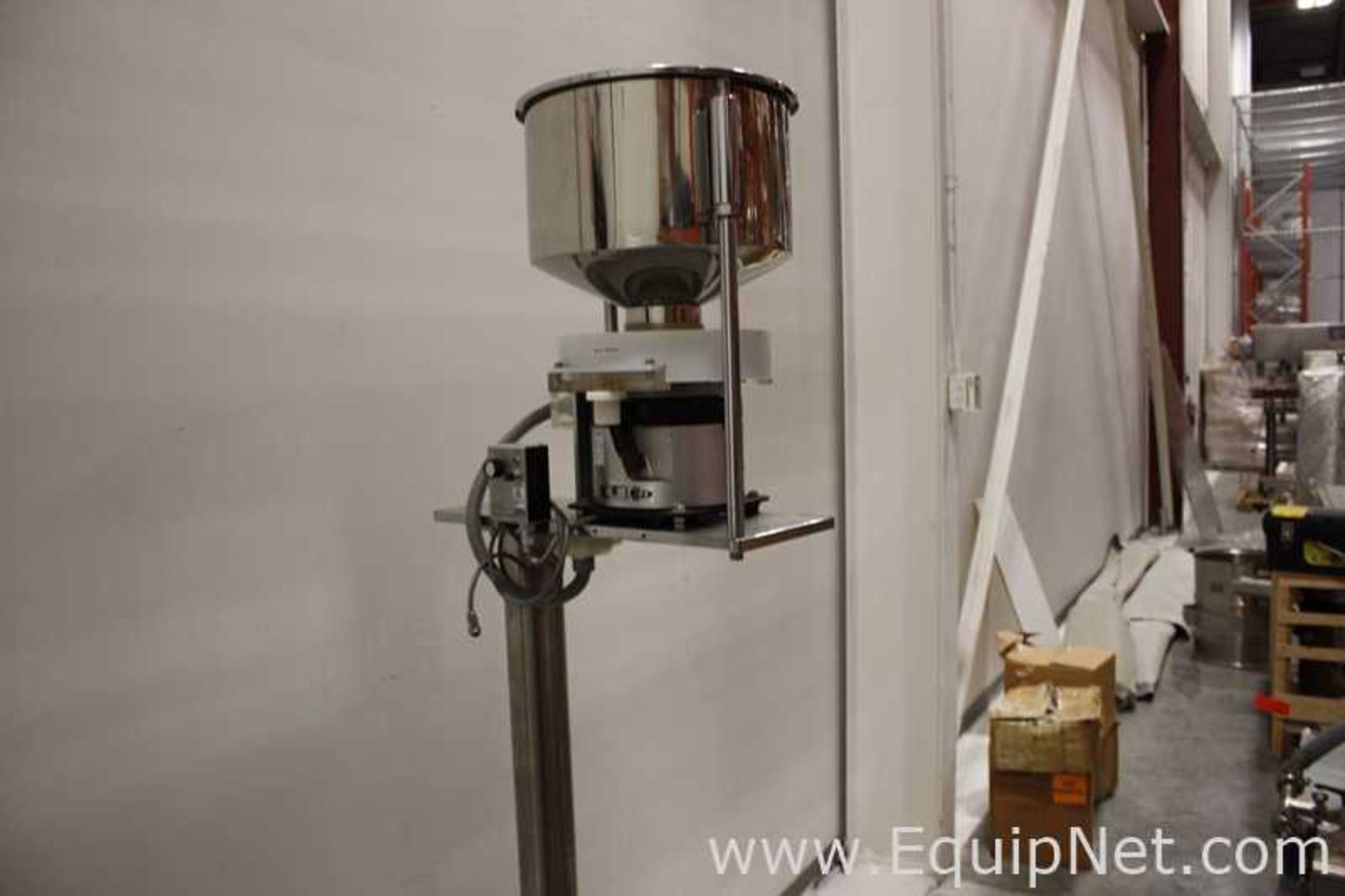 NTN K16 Vibratory Feeder - Image 2 of 9