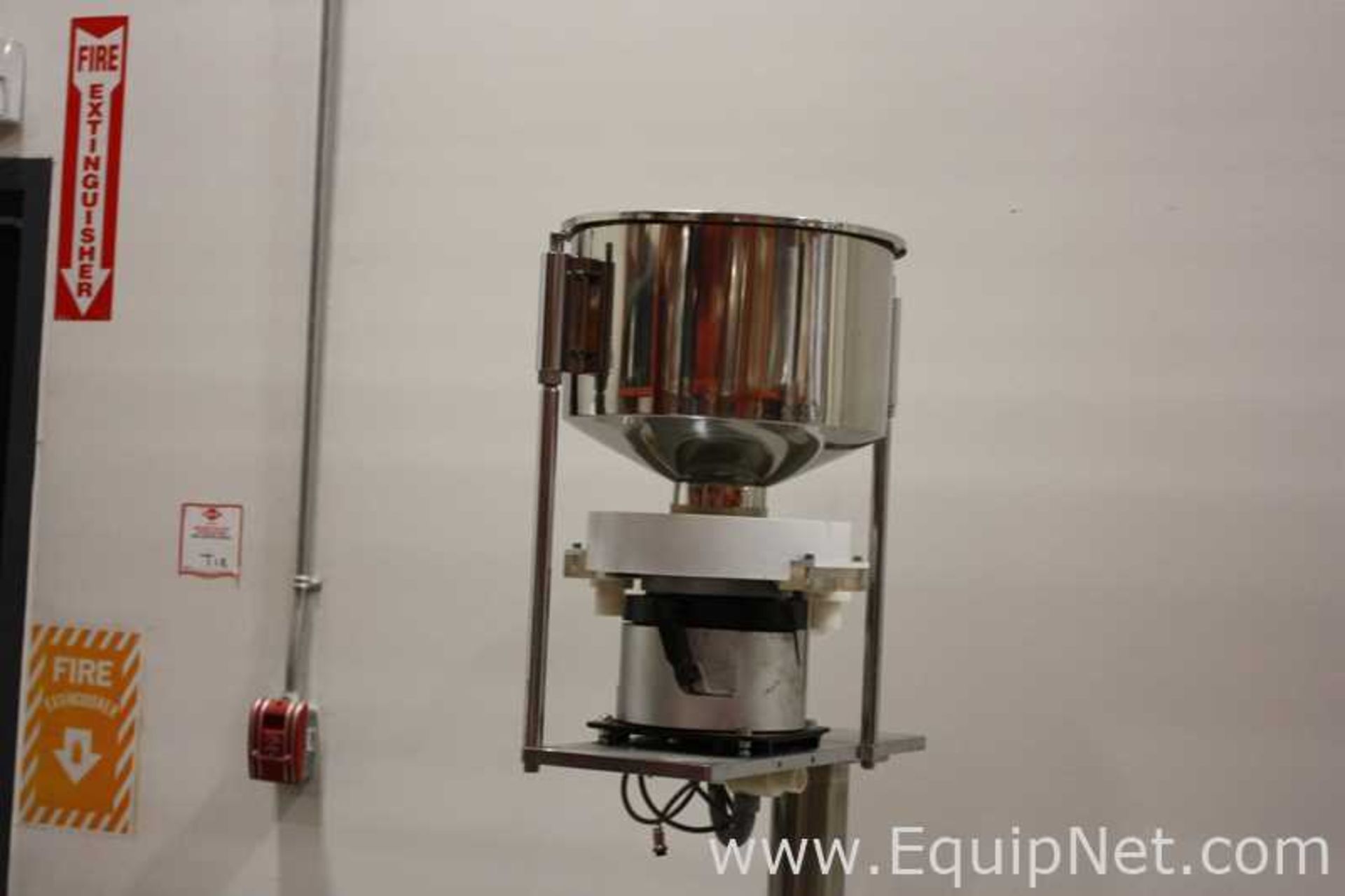 NTN K16 Vibratory Feeder - Image 7 of 9