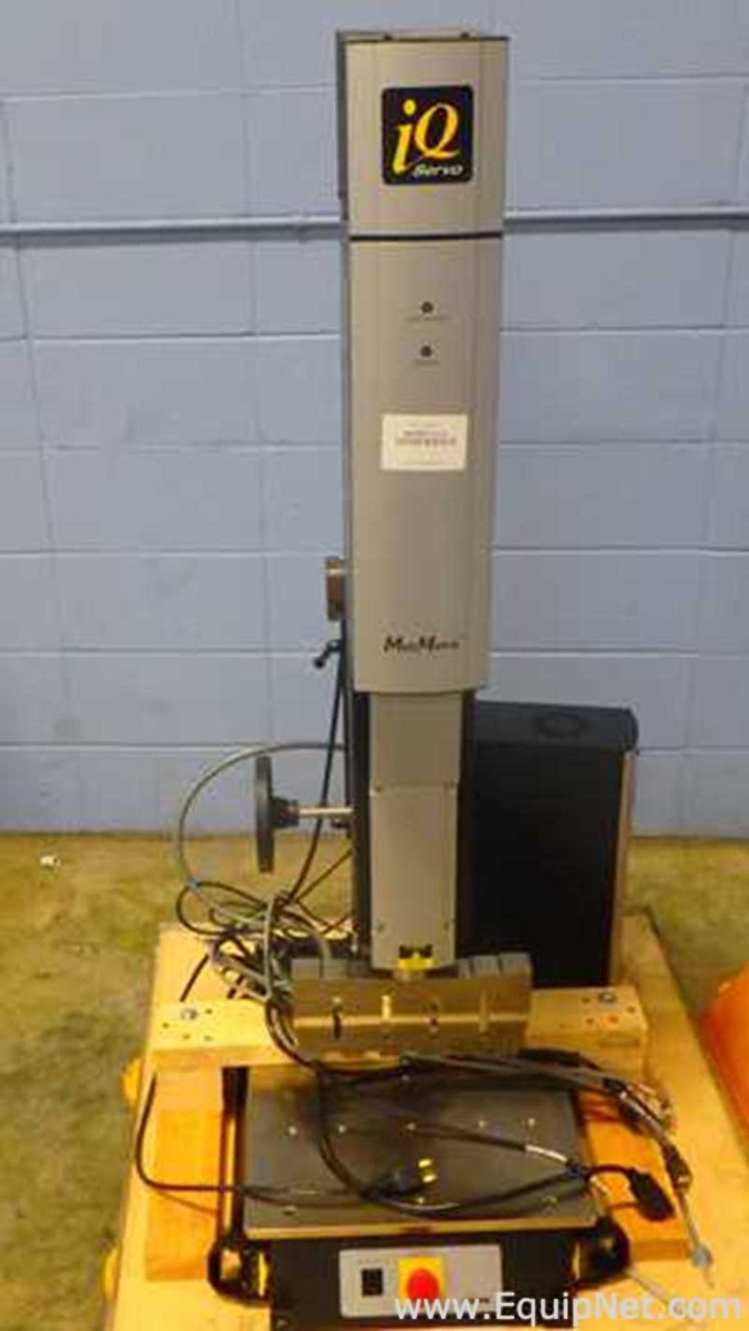 Unused Dukane iQ Sevo Ultrasonic Welding Units And Controller NEW IN CRATE - Image 2 of 5