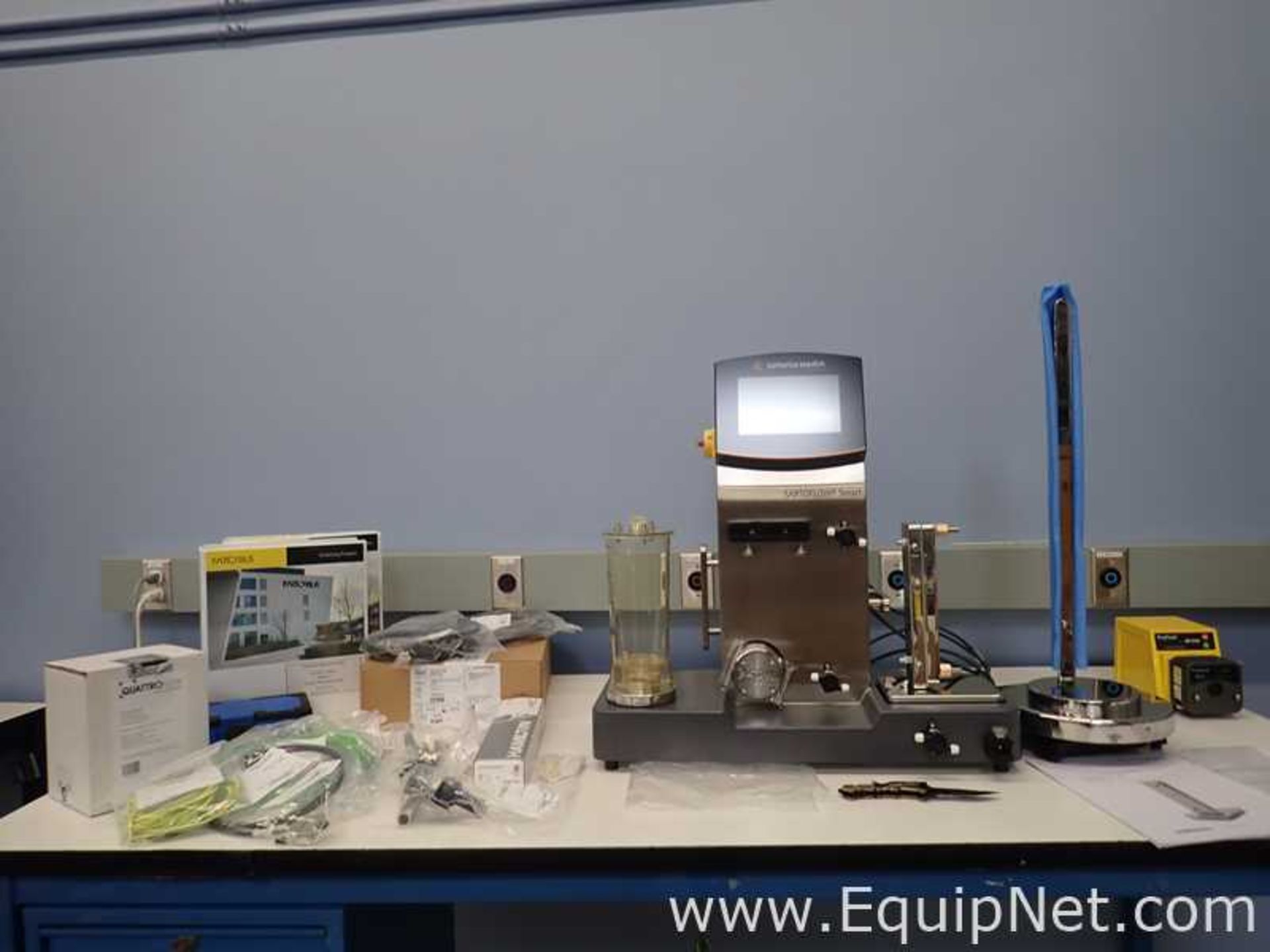 Unused Sartorius Stedim Systems GmbH Sartoflow Smart Crossflow System with Accessories