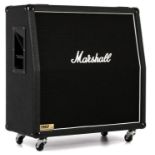 Marshall 1960A-U, angled cabinet