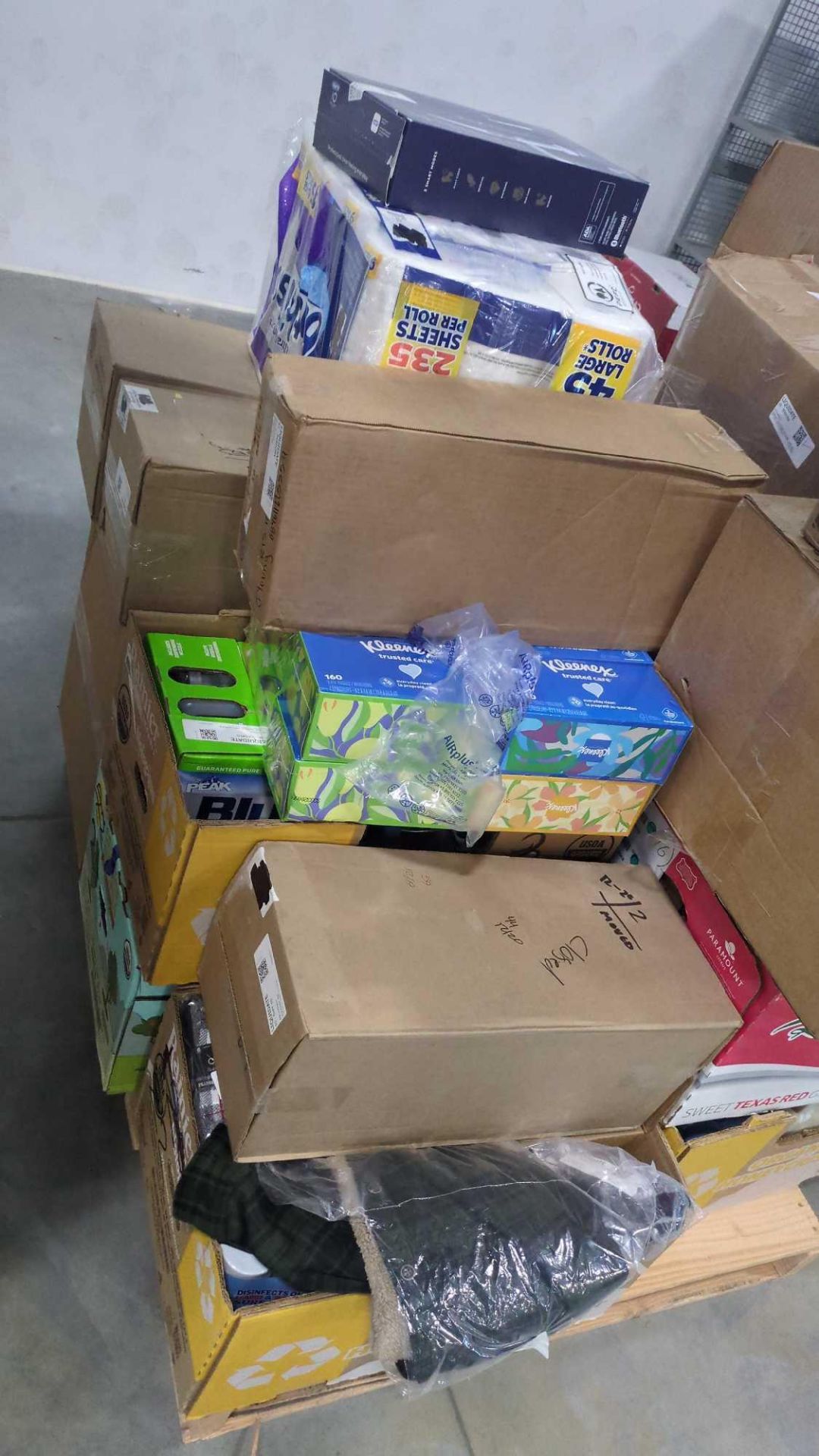 Big box store items: Candy, clothing, bath tissue, mircrotech, socket set, kleene, treat towers, tam - Image 3 of 10