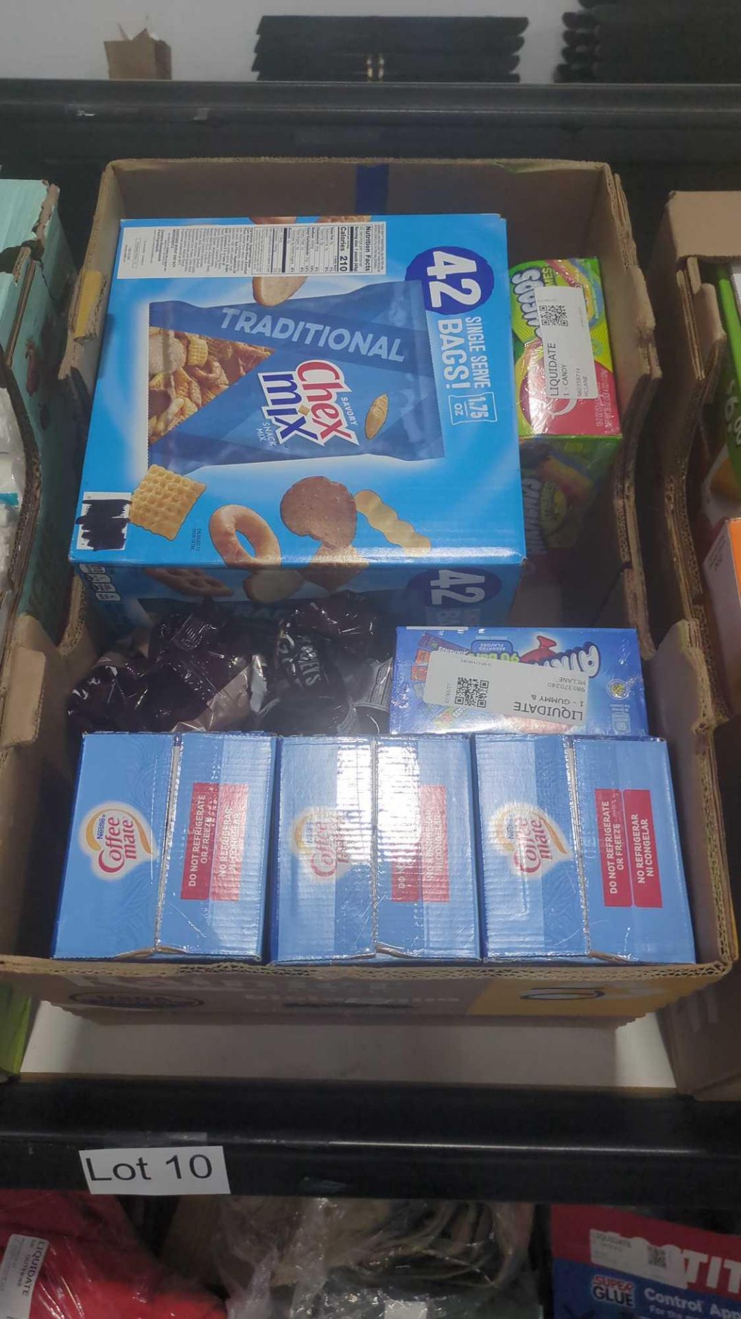 Rolling Rack: Big box store items: leaf edelweiss vacuum, candy bars, pretzels, Chex mix, Air heads, - Image 3 of 12