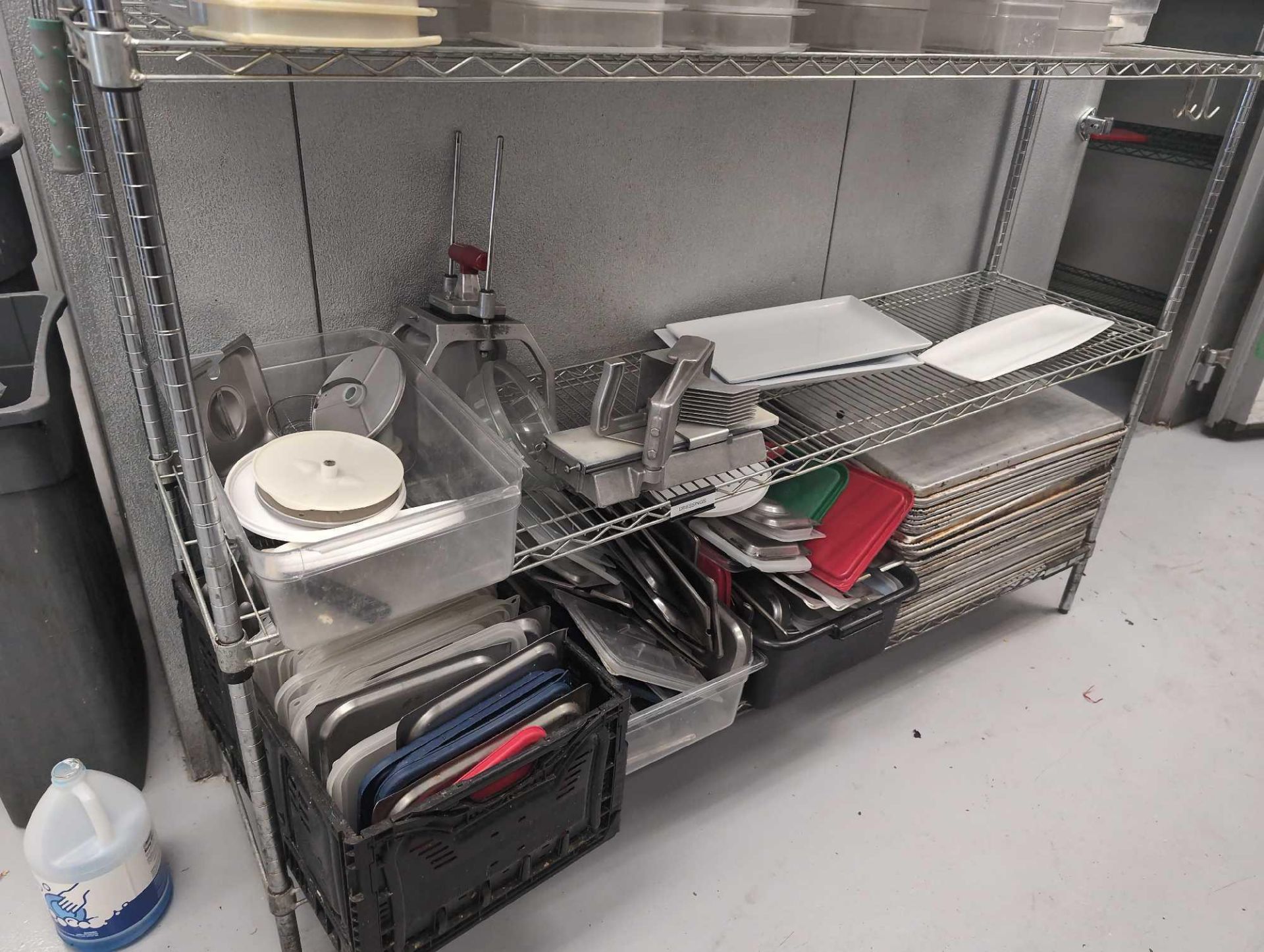 Stainless shelving unit with multiple plastic food containers. Strainers cheese, grater tomato slice - Image 5 of 8