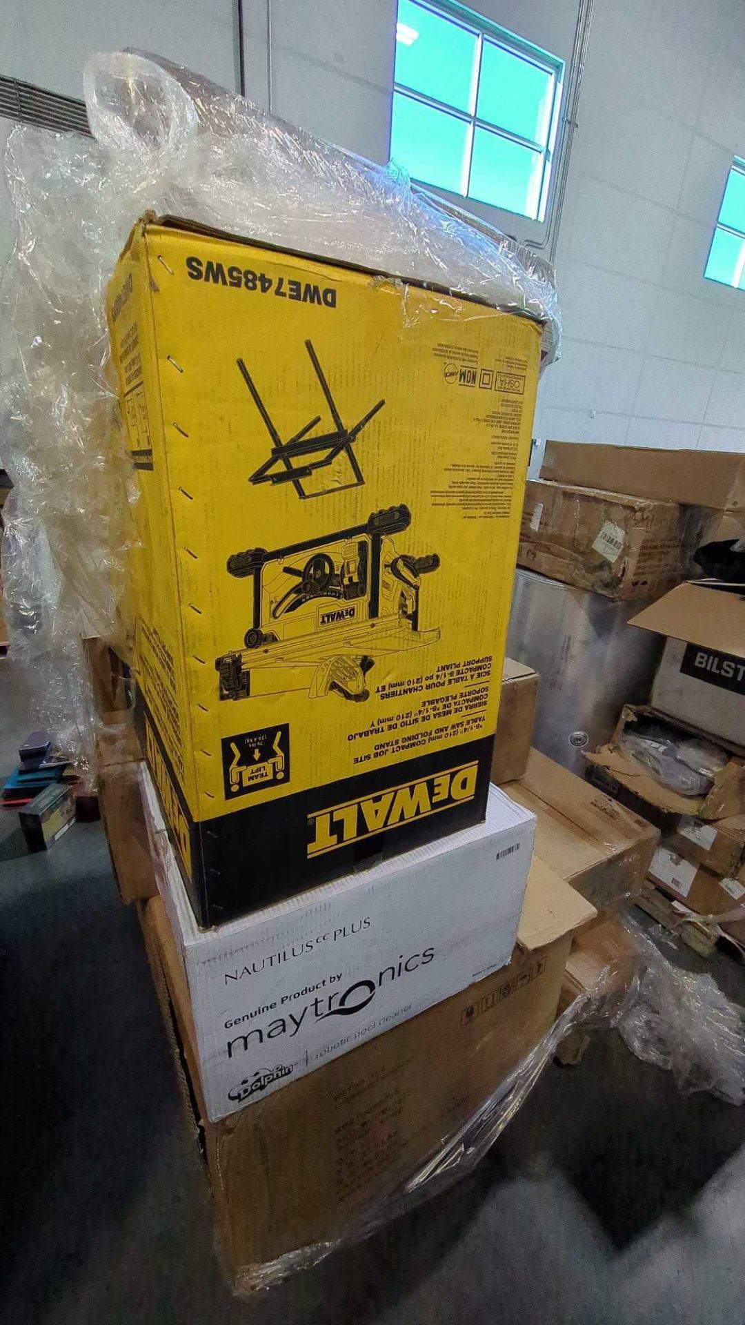 Dewalt Table saw and more - Image 6 of 11
