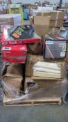 Pallet- Craftsman Trimmer/blows, Weber griddle, Laundry Cover, open road winch, h2ogo, dolly and mor