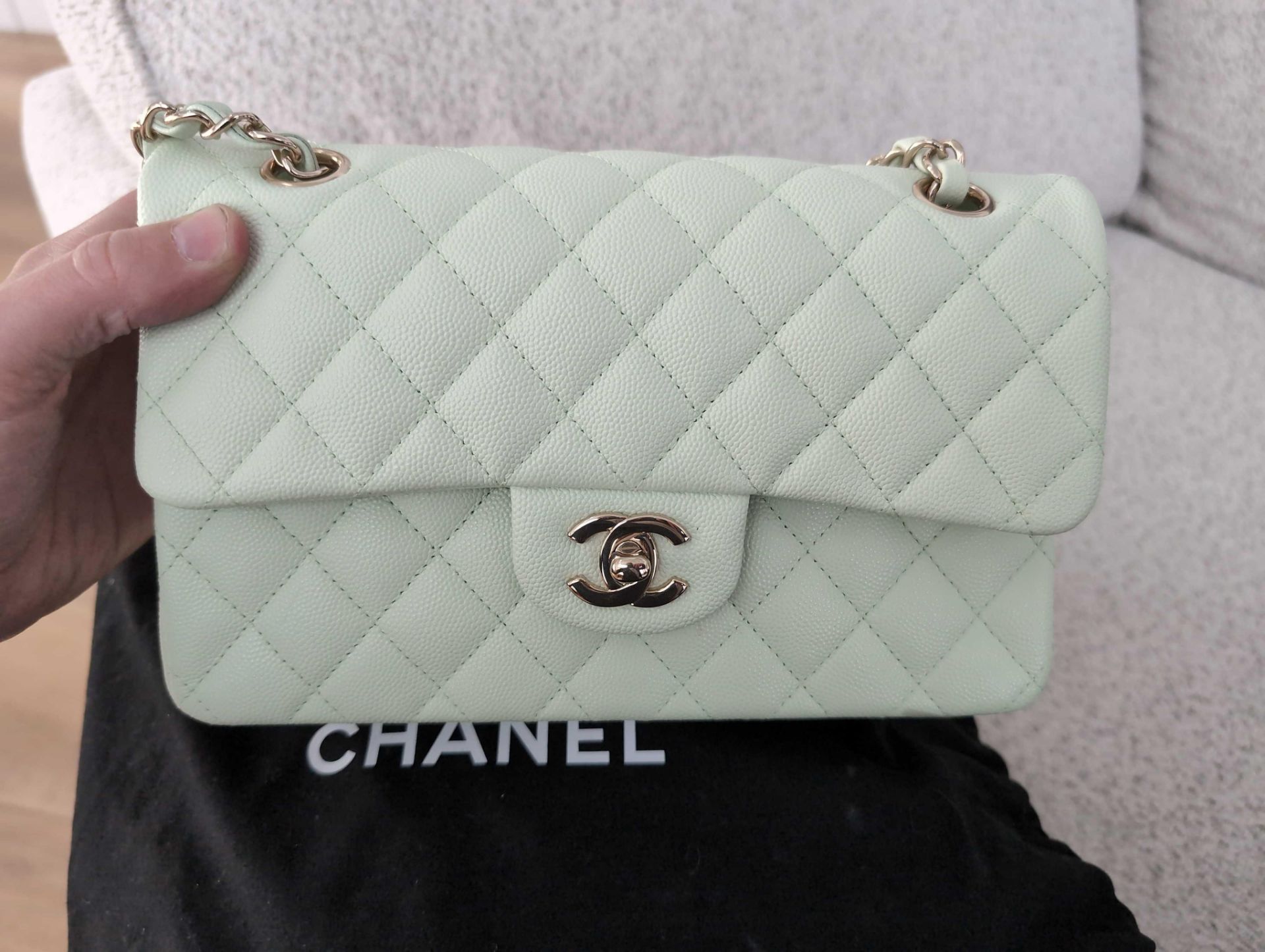 chanel hand bag - Image 3 of 12