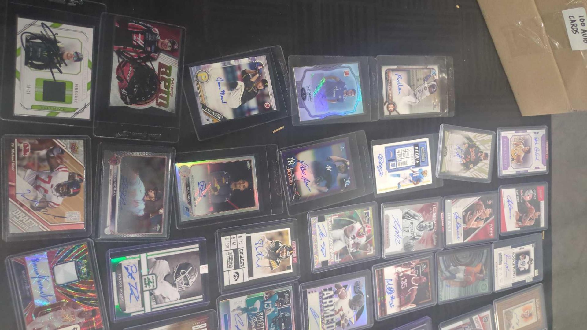 100 Autographed/signed sports cards - Image 3 of 9
