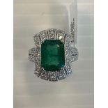 Emerald & Diamond Ring PT 3.98 cts Emerald & 1.03 cts Diamond