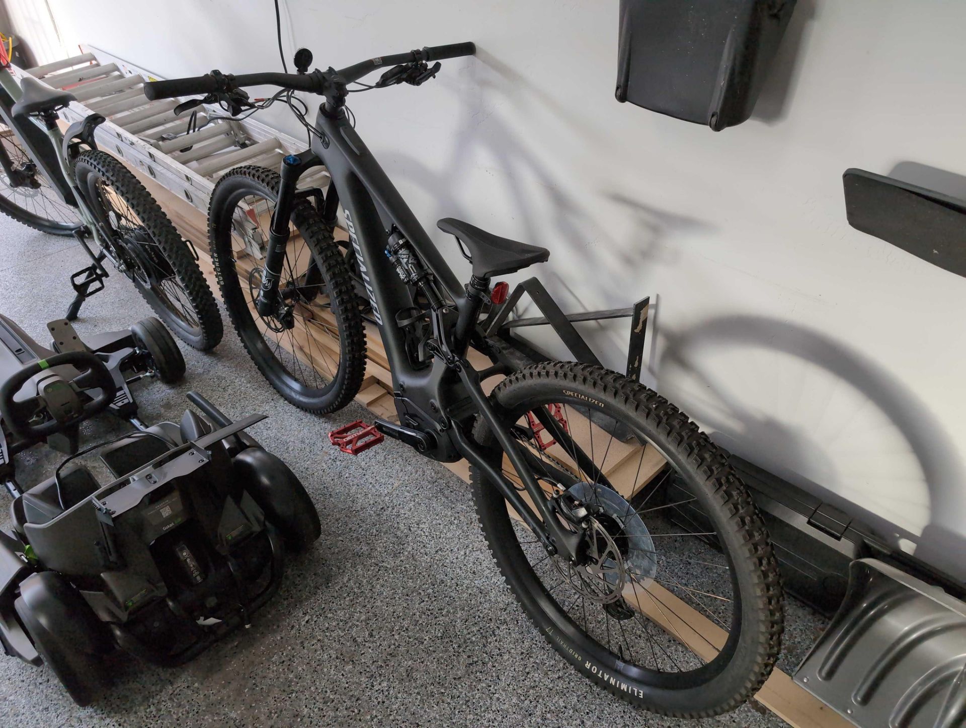 specialized ebike - Image 3 of 24