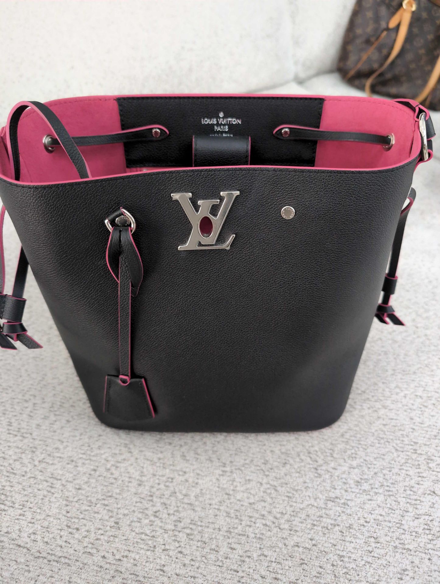 Louis Vuitton Hand bag