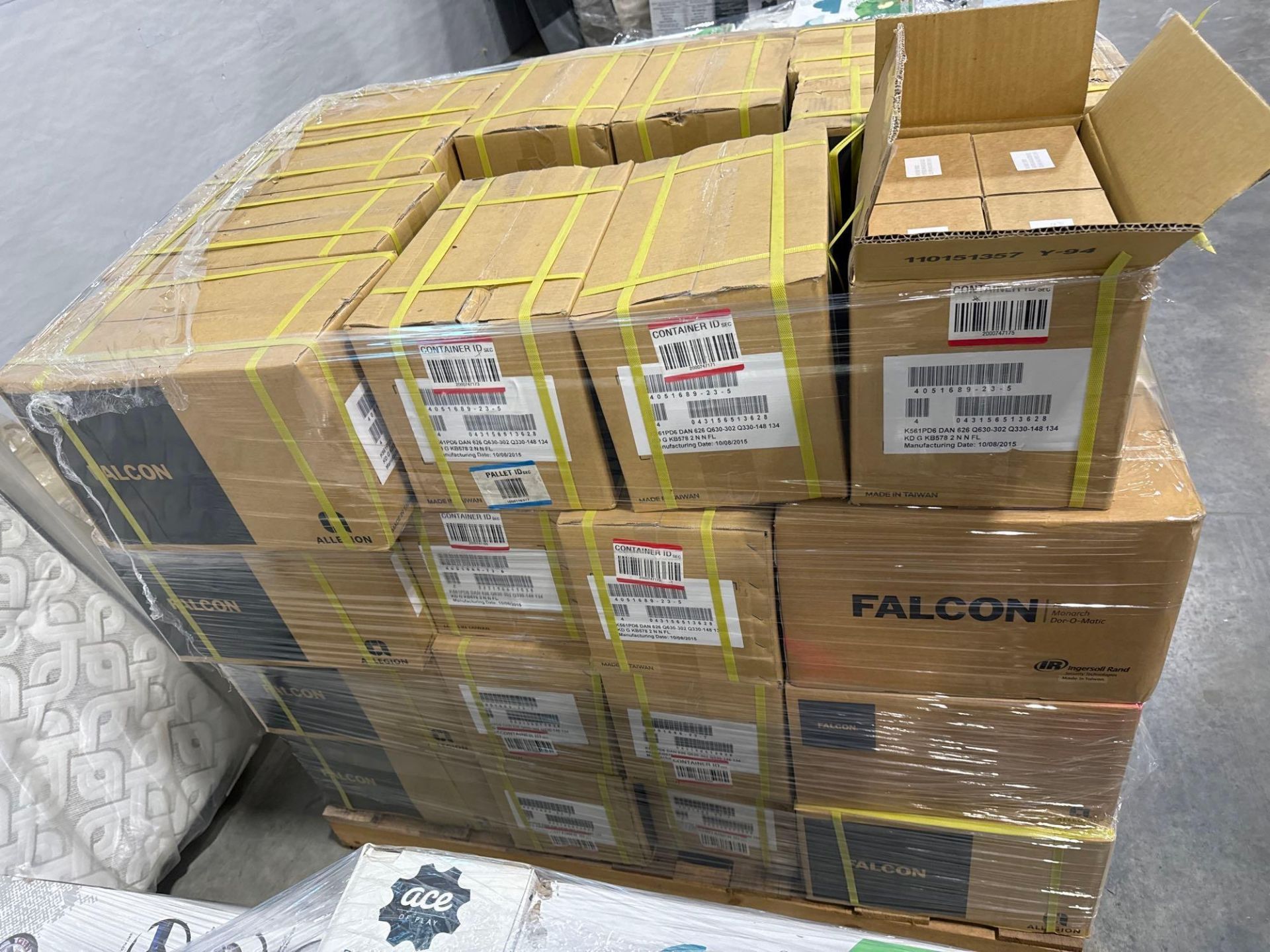Approx 160 k561PD6 626 Falcon Door Handles "Retail $21,000" - Image 7 of 7