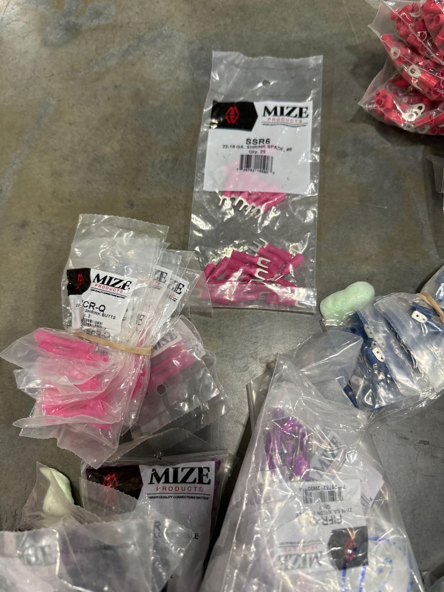 Mize Connectors, flex tubing - Image 8 of 17