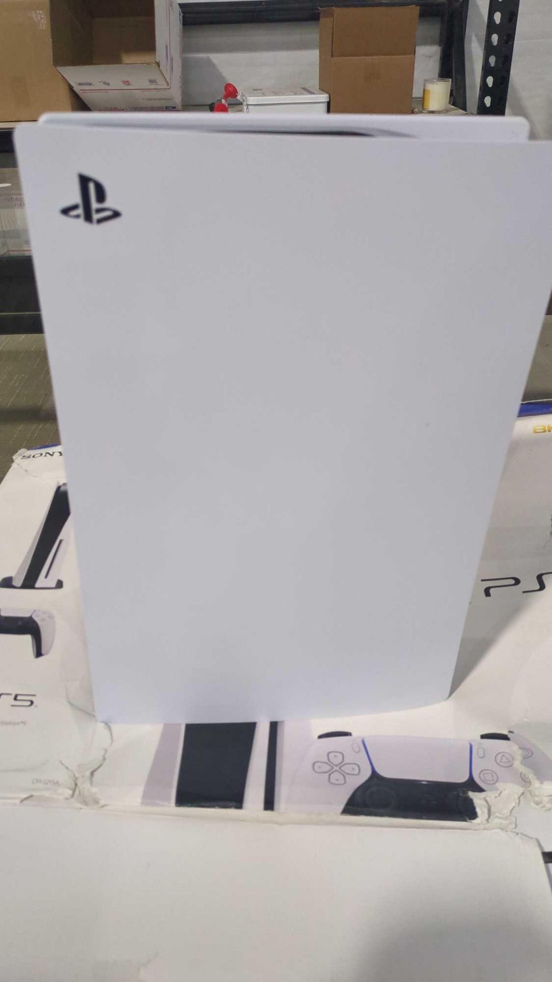 Playstation 5 ( unit looks ok, box is damaged) - Bild 3 aus 7