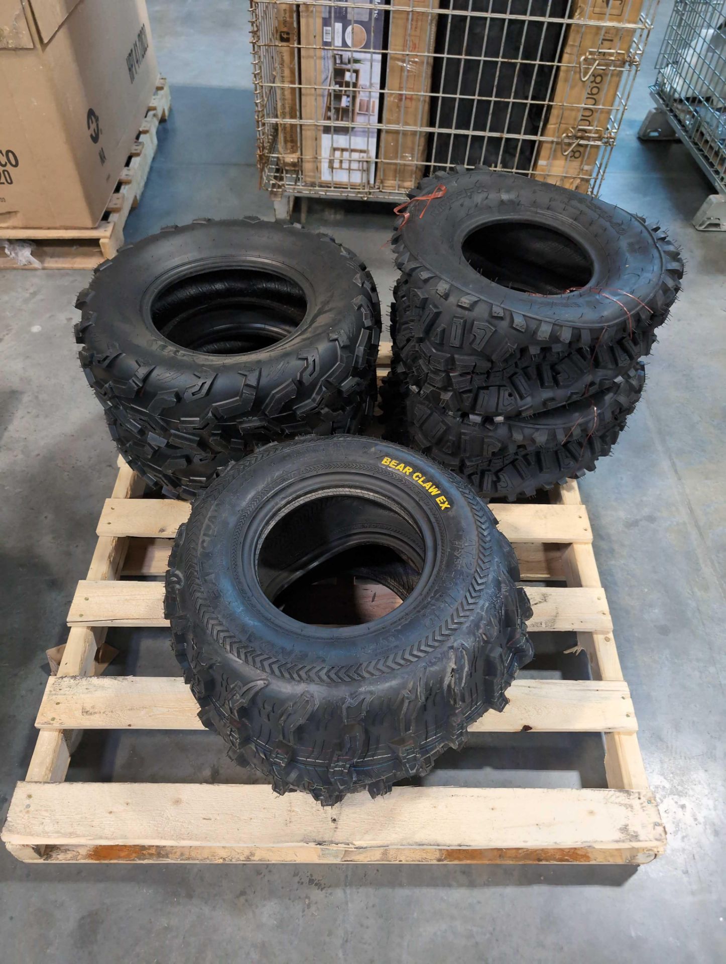 Tires: Bear Claw EX AT2 2x11-10, Halber AT25x8-12 and MASSFX AT 23x11-10