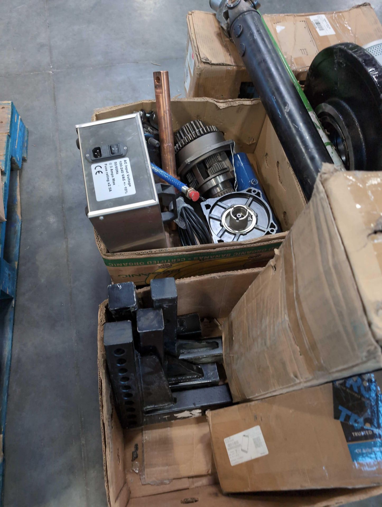 (2) pallets electric tiller, telescope, and misc industrial and auto - Image 11 of 17