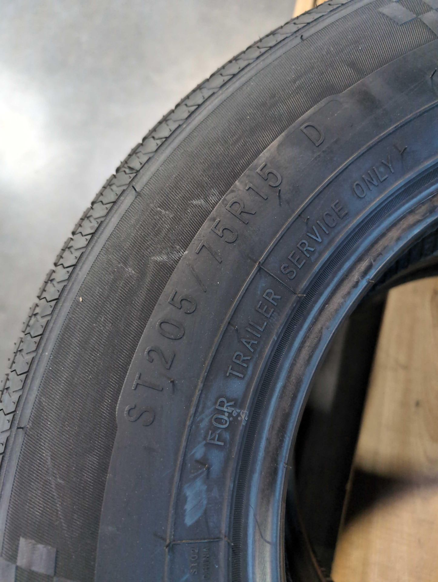 Tires:Trailer King RST 205 75R15, Trailer King 75R14 - Image 5 of 5