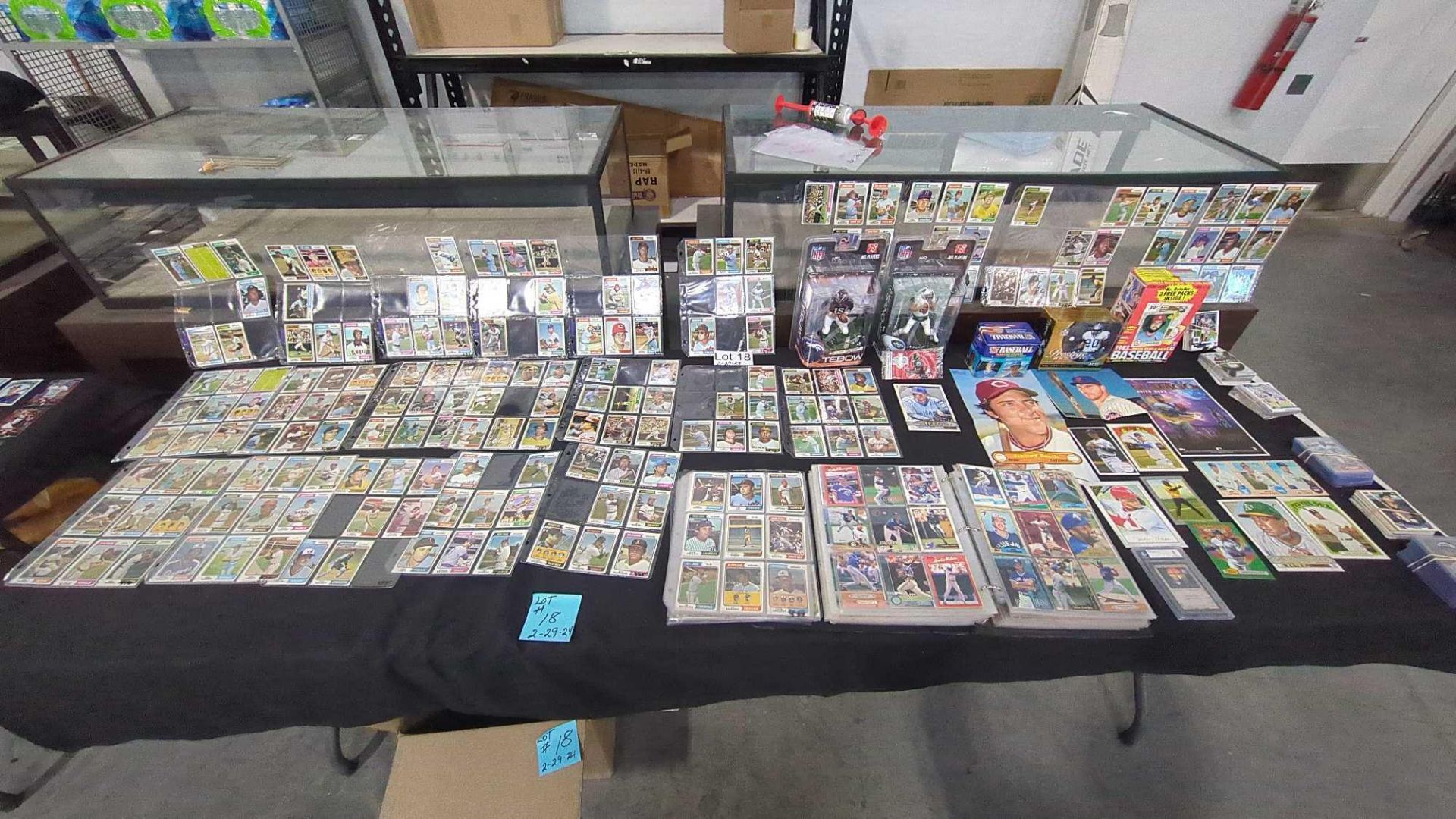 vintage baseball cards and sports memorabilia