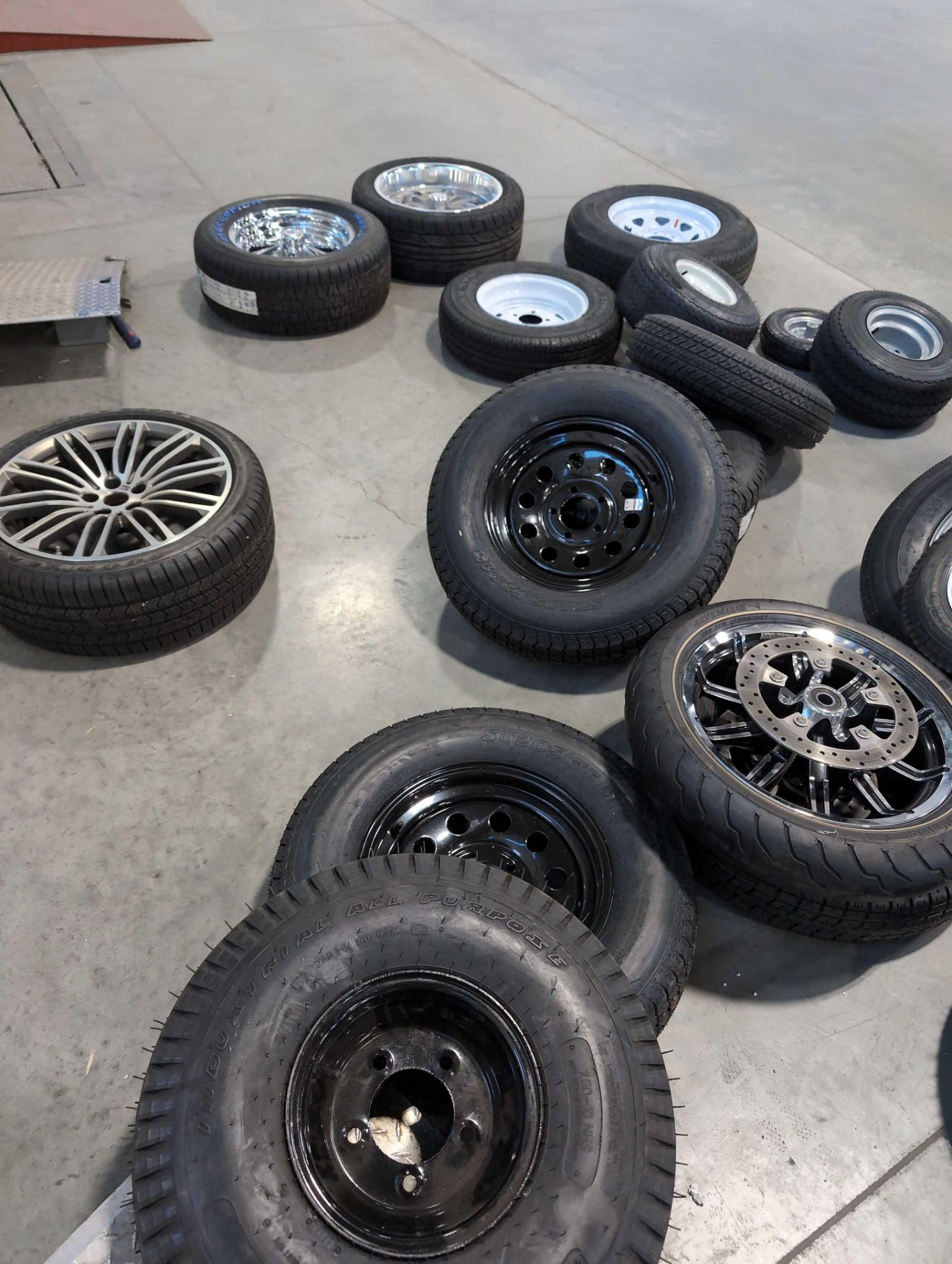 24 Wheels and Tires - Image 5 of 11