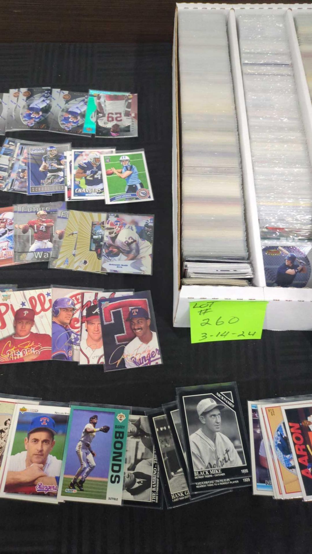 *Large Box of Baseball Cards - Image 3 of 7