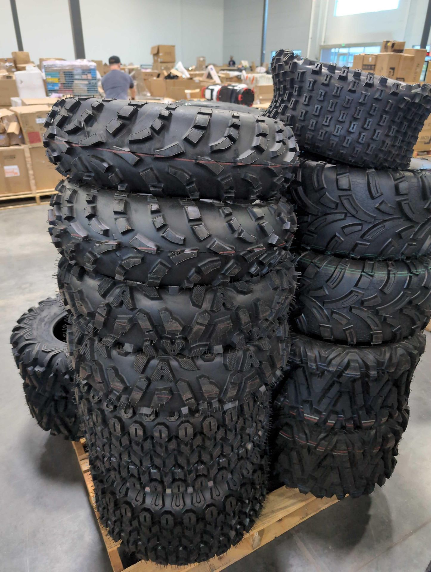 pallet of off-road tires - Image 5 of 7