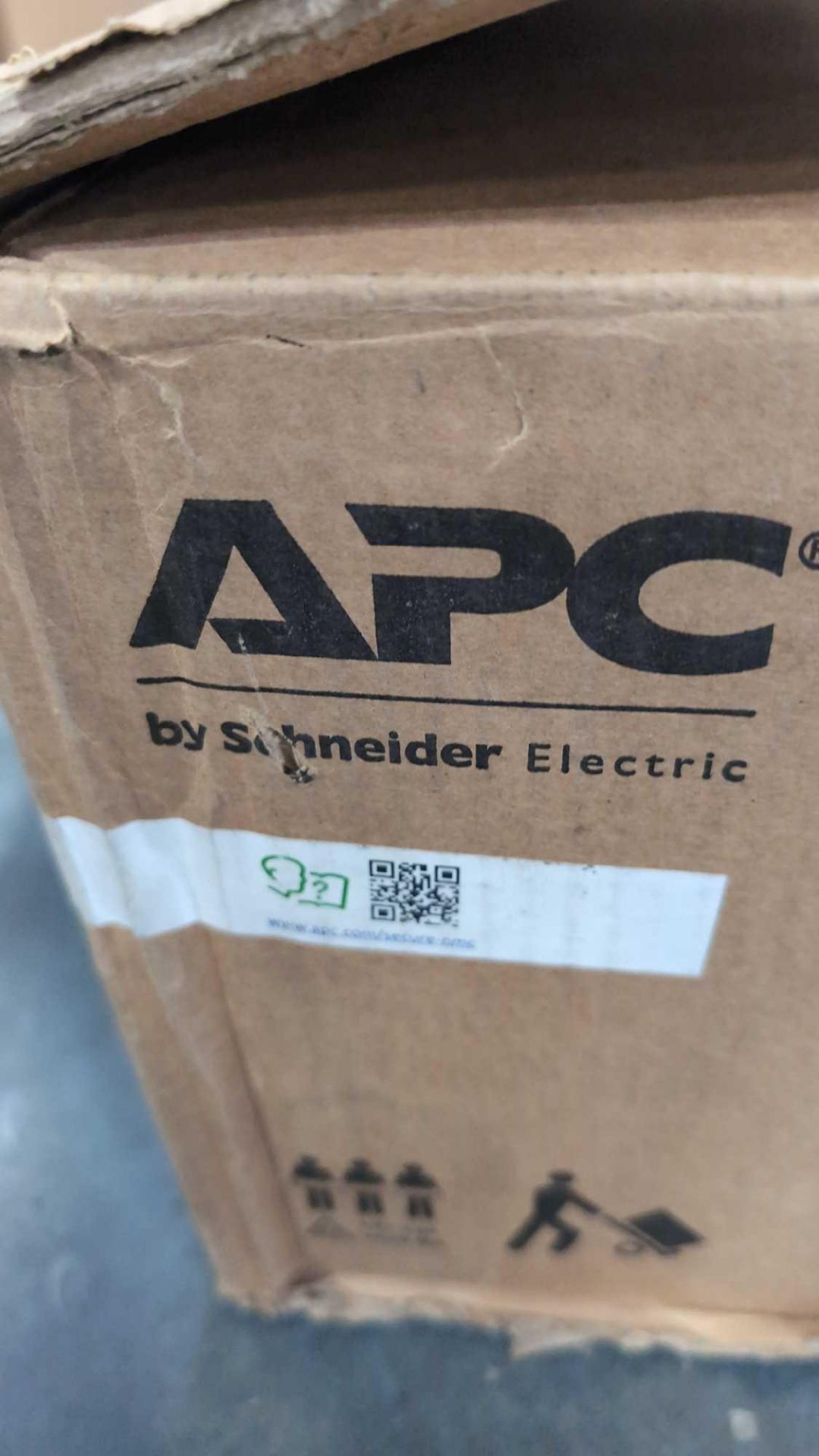 APC uninterruptible power supply - Image 7 of 7