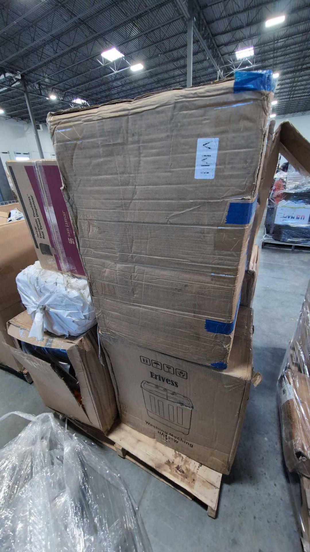 pallet of electric touchless roll towel dispenser furniture and other items - Image 5 of 9