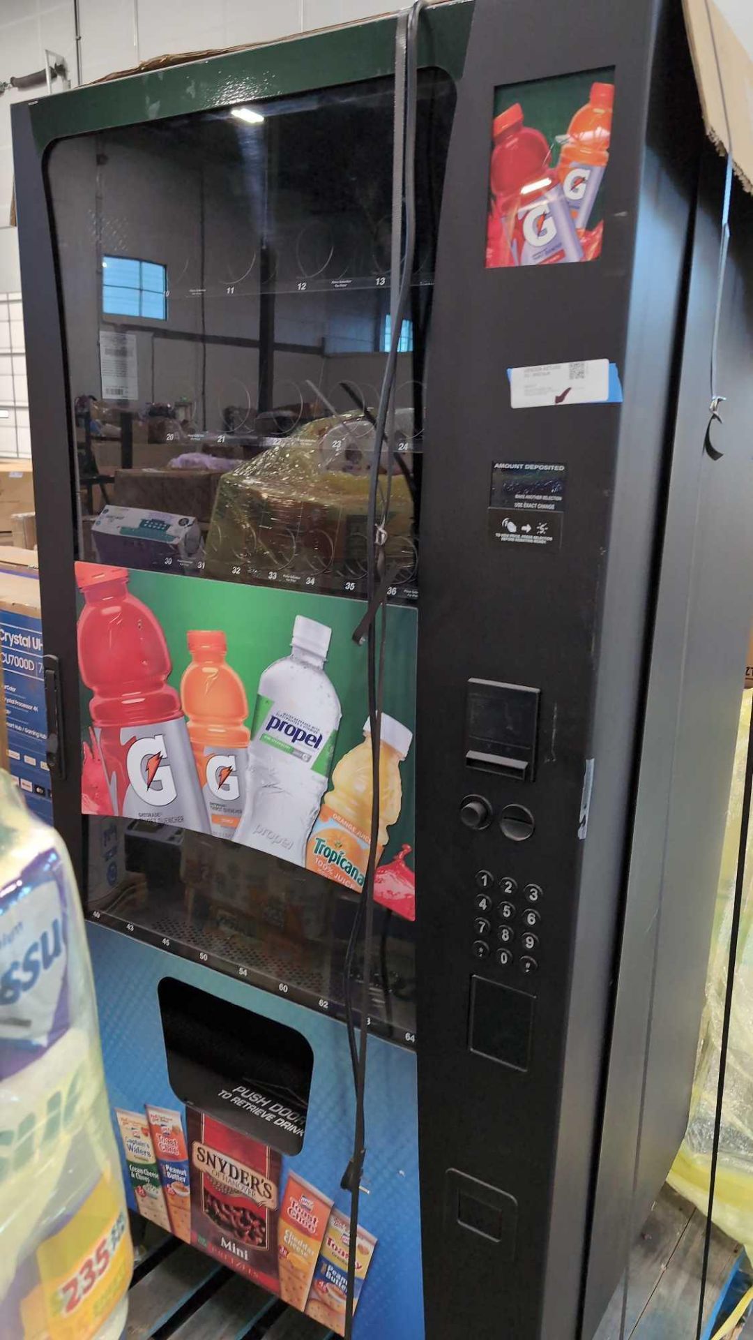 Vending Machine - Image 2 of 4