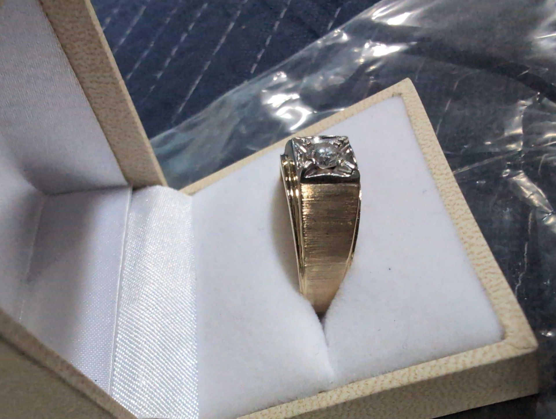 1/2ct Diamond Mens Ring - Image 2 of 4