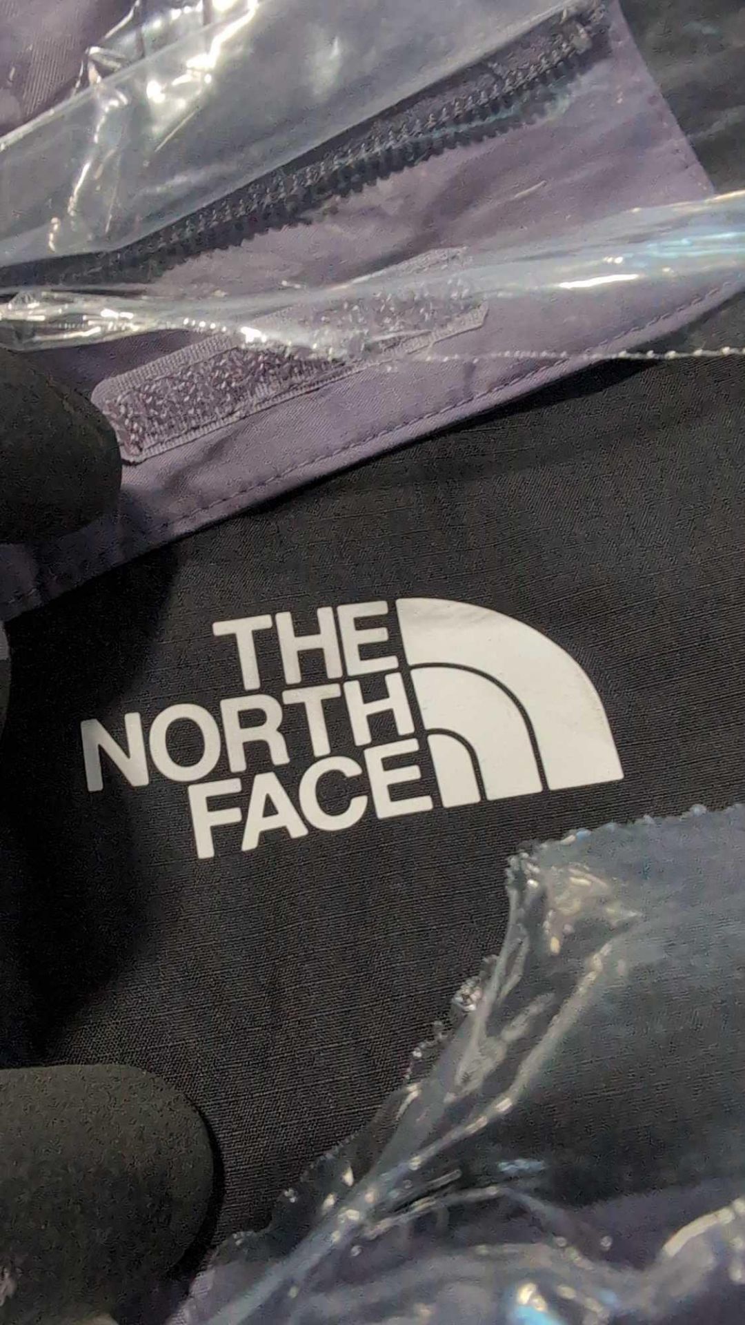 11 Antora The North Face Jackets - Image 3 of 10
