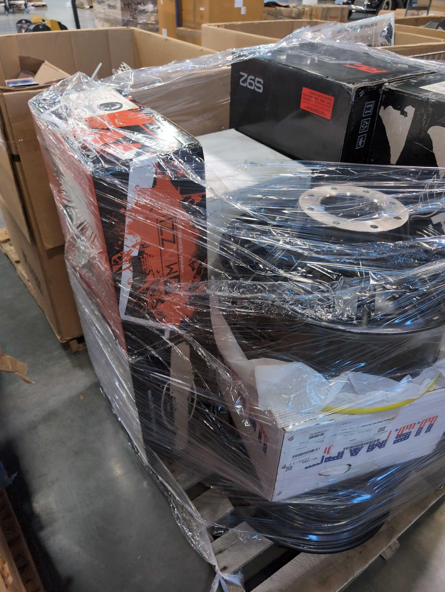 Pallet of Rims - Image 4 of 10