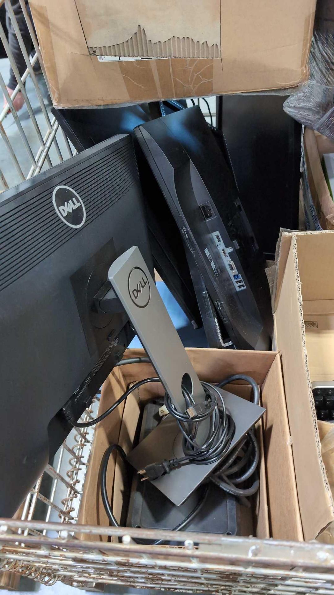 Dell Monitors, cables/cords, multiple toners - Bild 5 aus 7