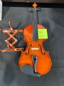 violin with stand