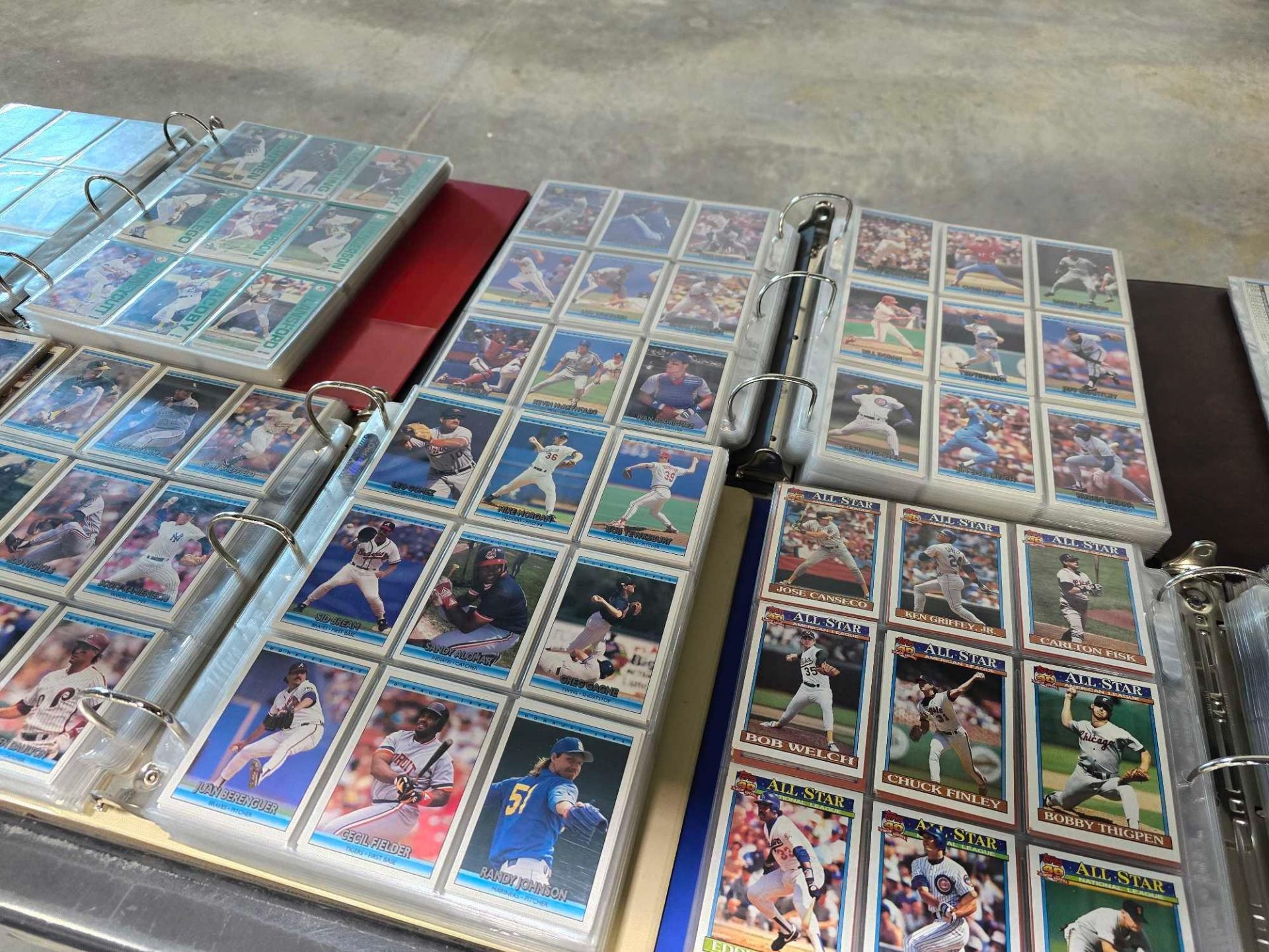 large lot of baseball cards most of them in binders and sleeves and 7-Eleven vintage baseball items - Image 6 of 7
