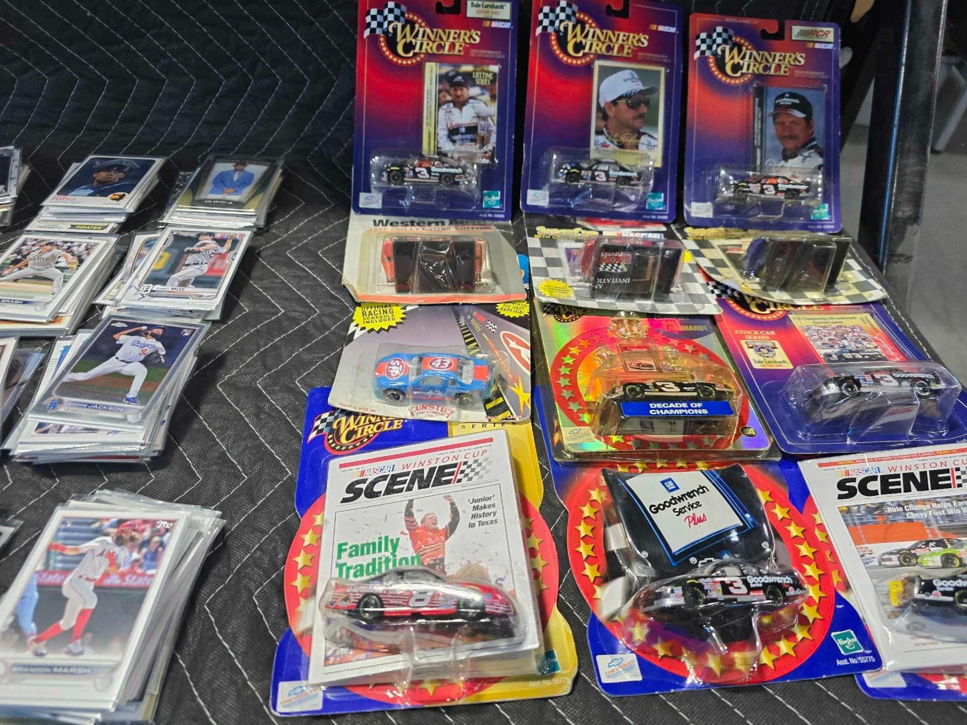 large lot of grated cards collectibles NASCARs and more - Image 6 of 7
