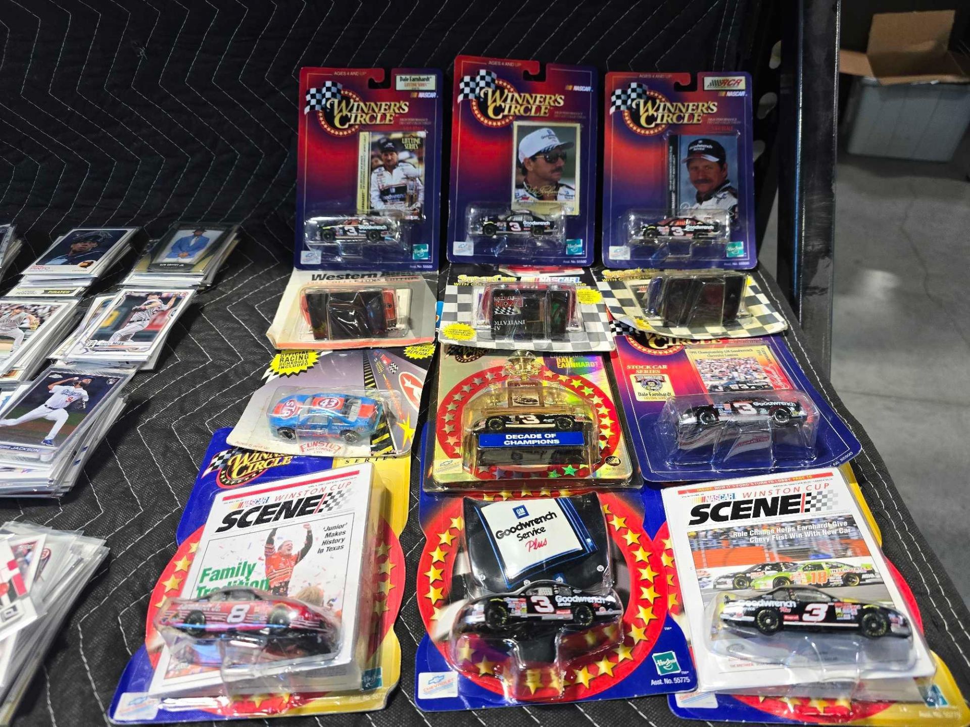 large lot of grated cards collectibles NASCARs and more - Image 7 of 7