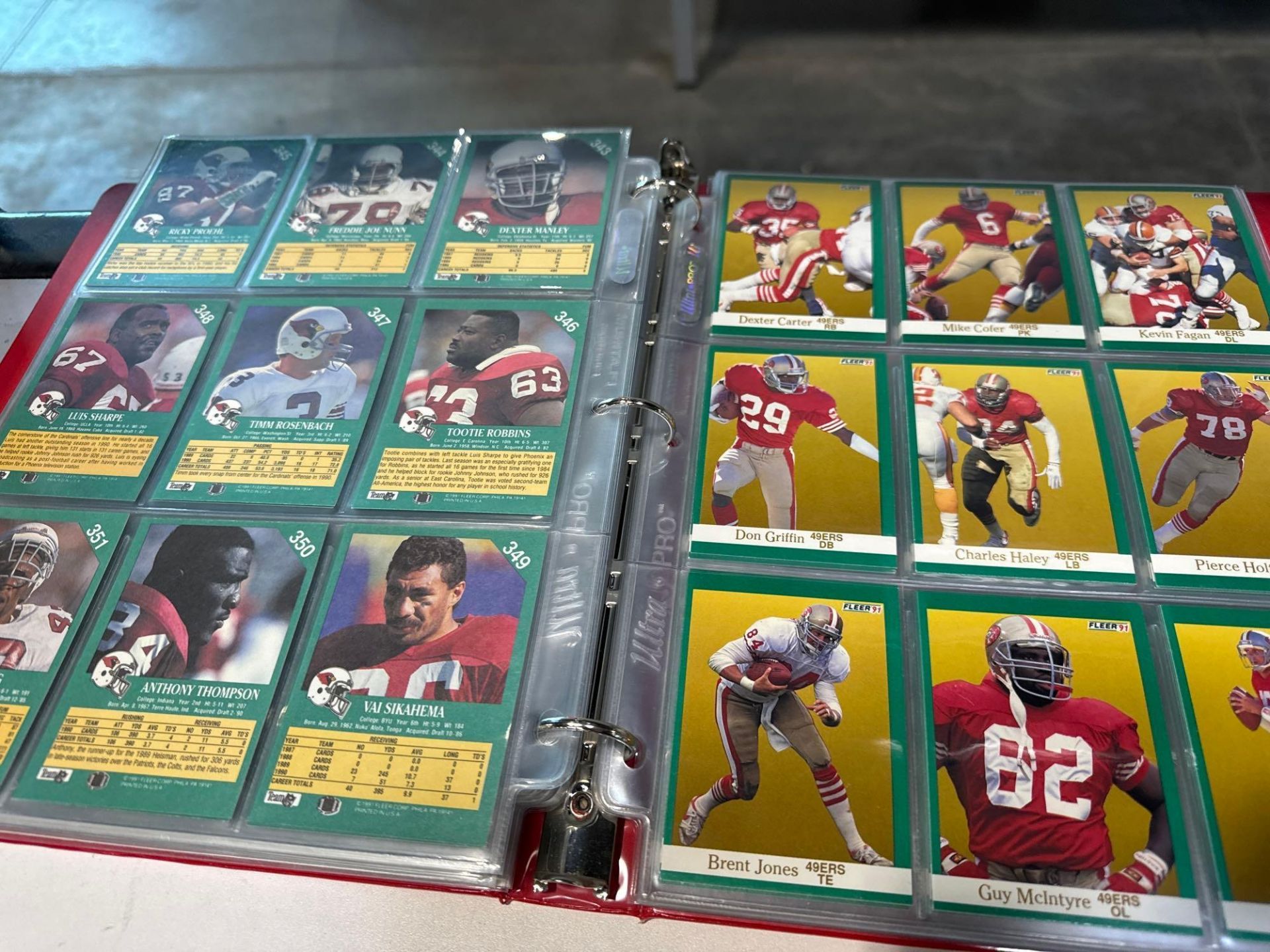 large lot of football cards - Image 5 of 19