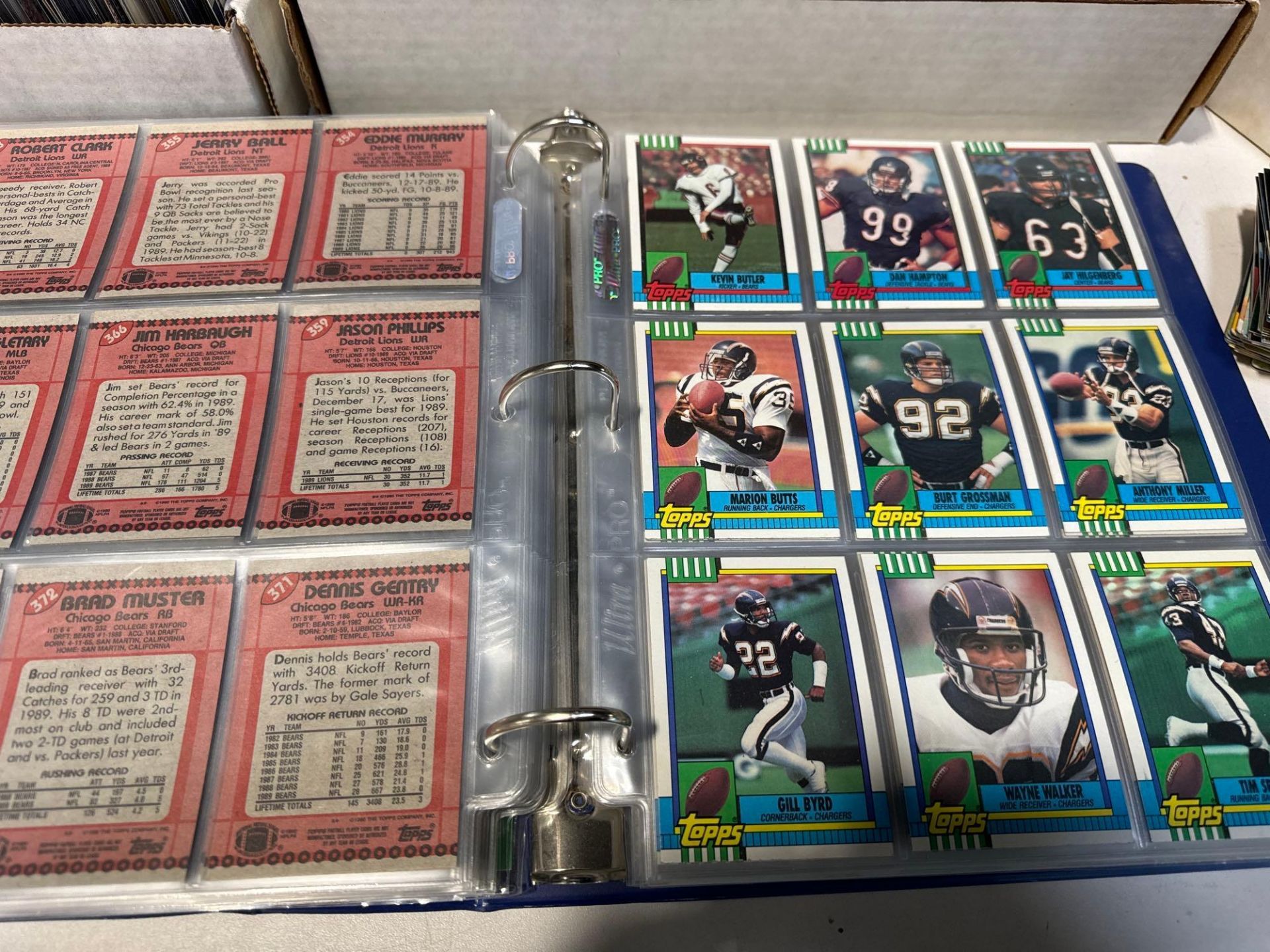 large lot of football cards - Image 13 of 19