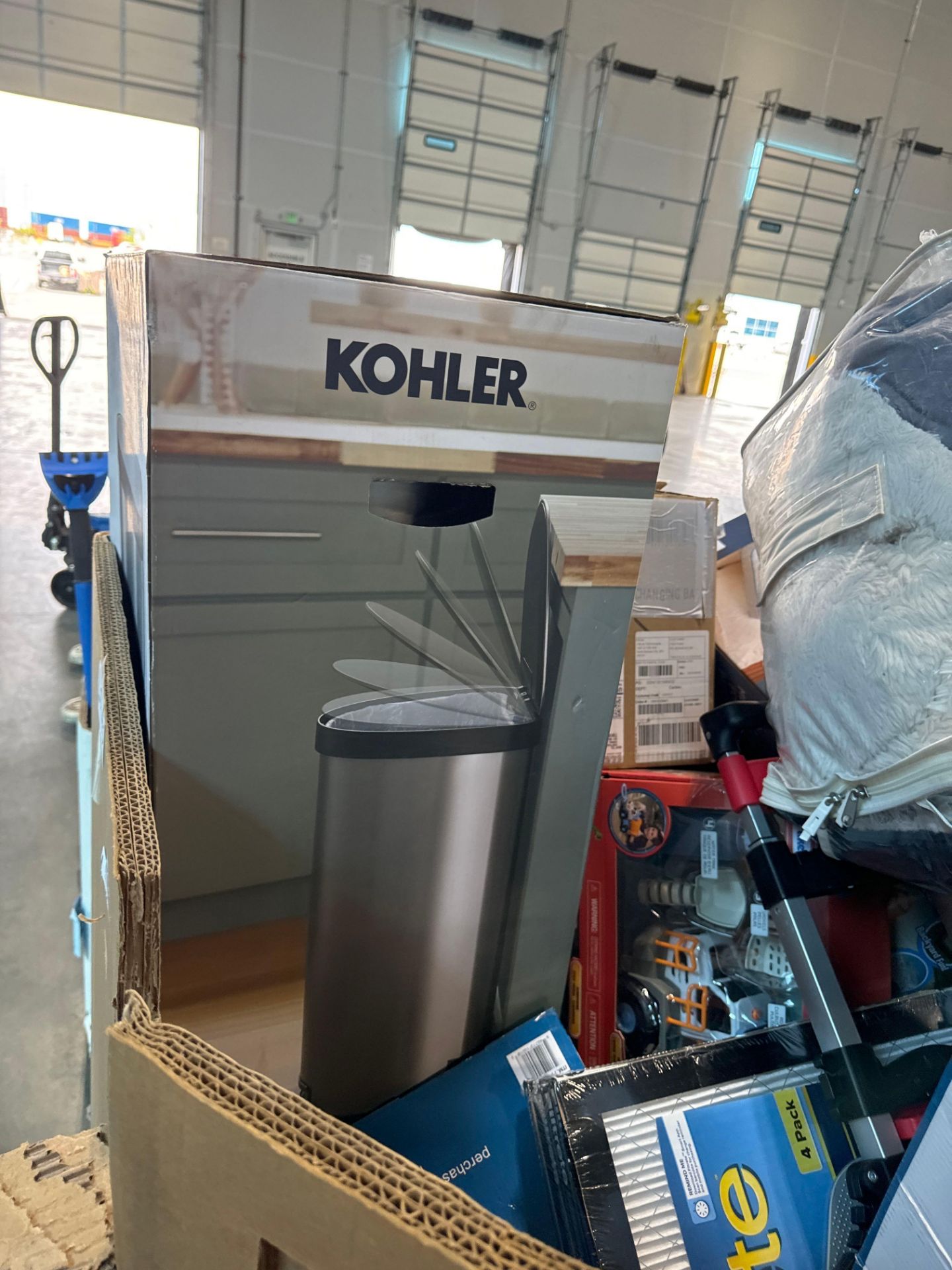 Kohler garbage can, bedding, pillow, cart, toys, rug, hangers and more - Image 3 of 8