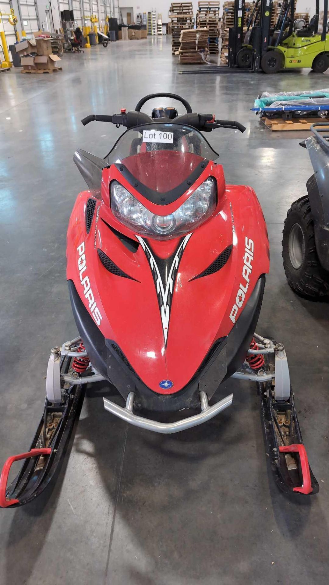 2006 Polaris 900 RMK Snowmobile, w/ 4,119 Miles runs and drives title in hand $195 Doc Fee - Bild 2 aus 6