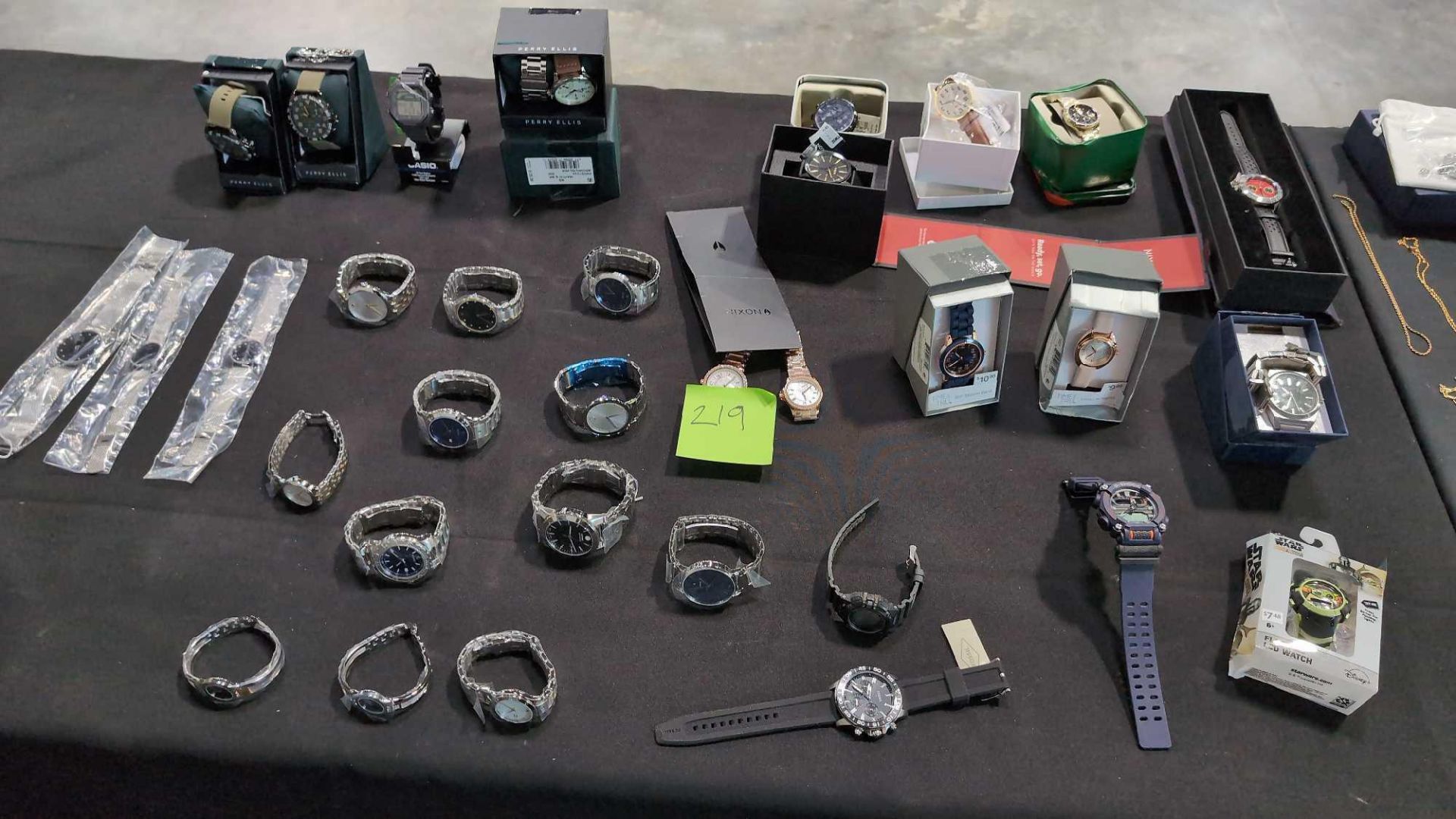 miscellaneous watches Nixon, fossil, G-Shock and more - Image 10 of 11