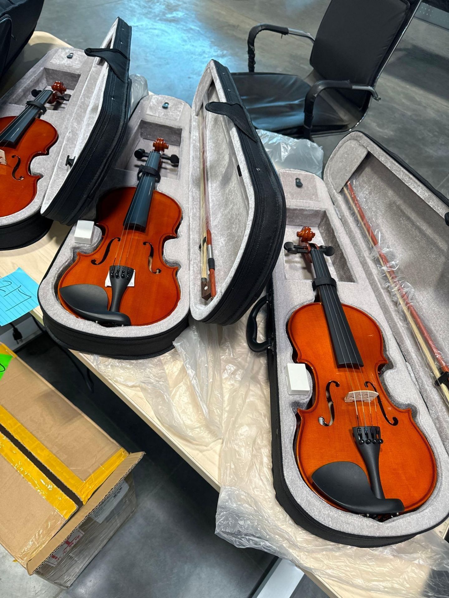 4 Violins with Cases - Image 2 of 5