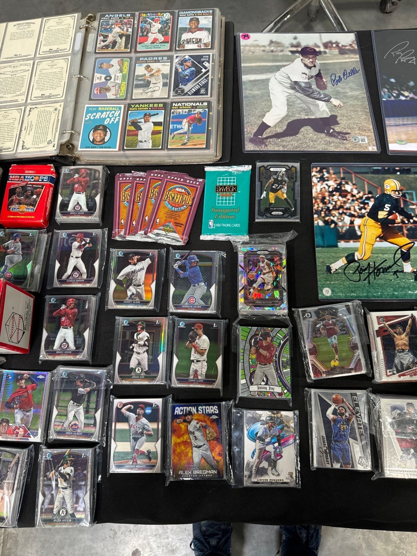 Mega Sports card Lot with Signe baseballs and more - Image 3 of 9