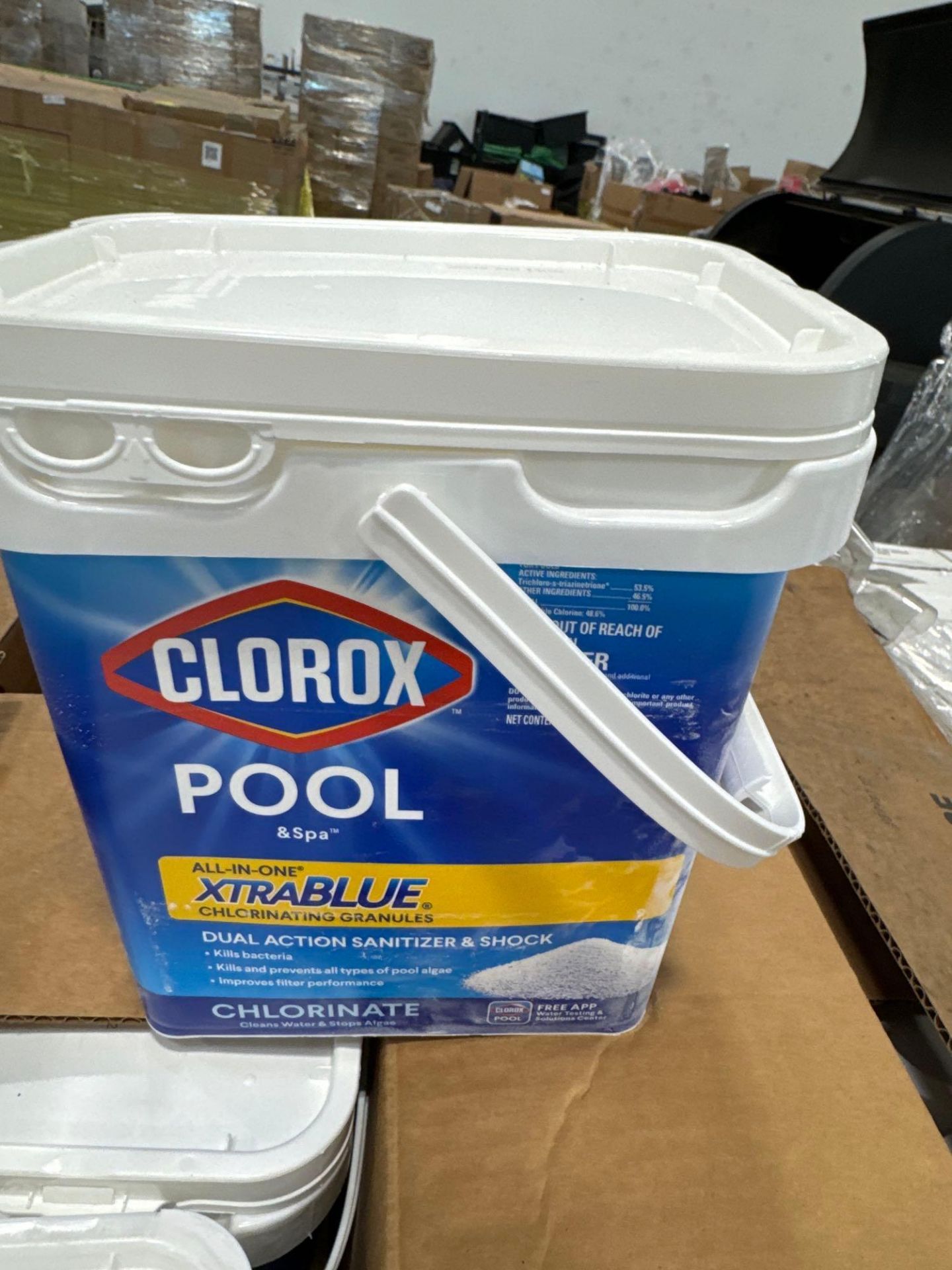 Pallet of Clorox Pool All-in-one Xtrablue Chlorinating Granules - Image 3 of 6