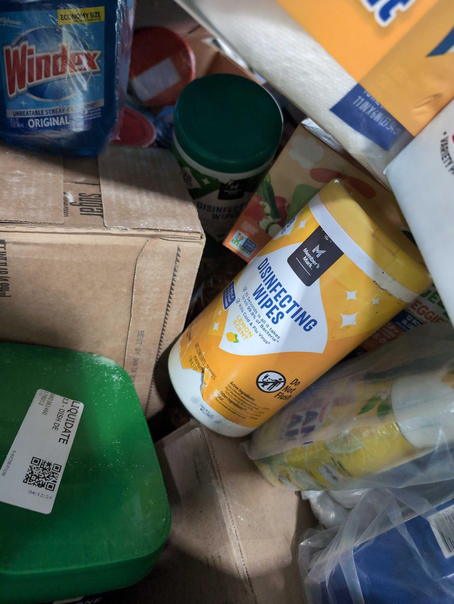 Big box store in a box: Canned chicke, Paper towels, baket chips, ketchup, trash liners, Cubii seate - Image 12 of 14