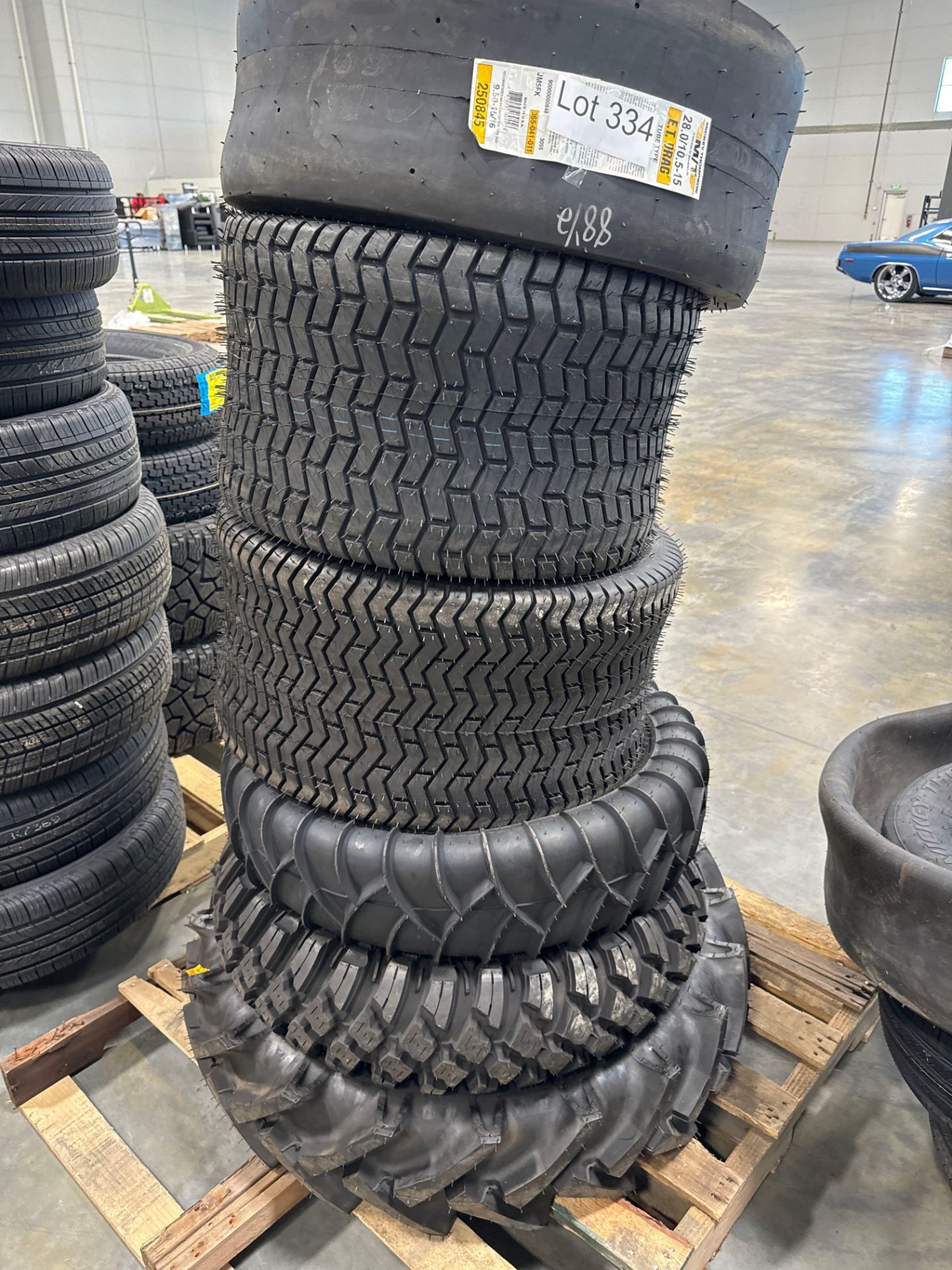 Tires - Image 2 of 4