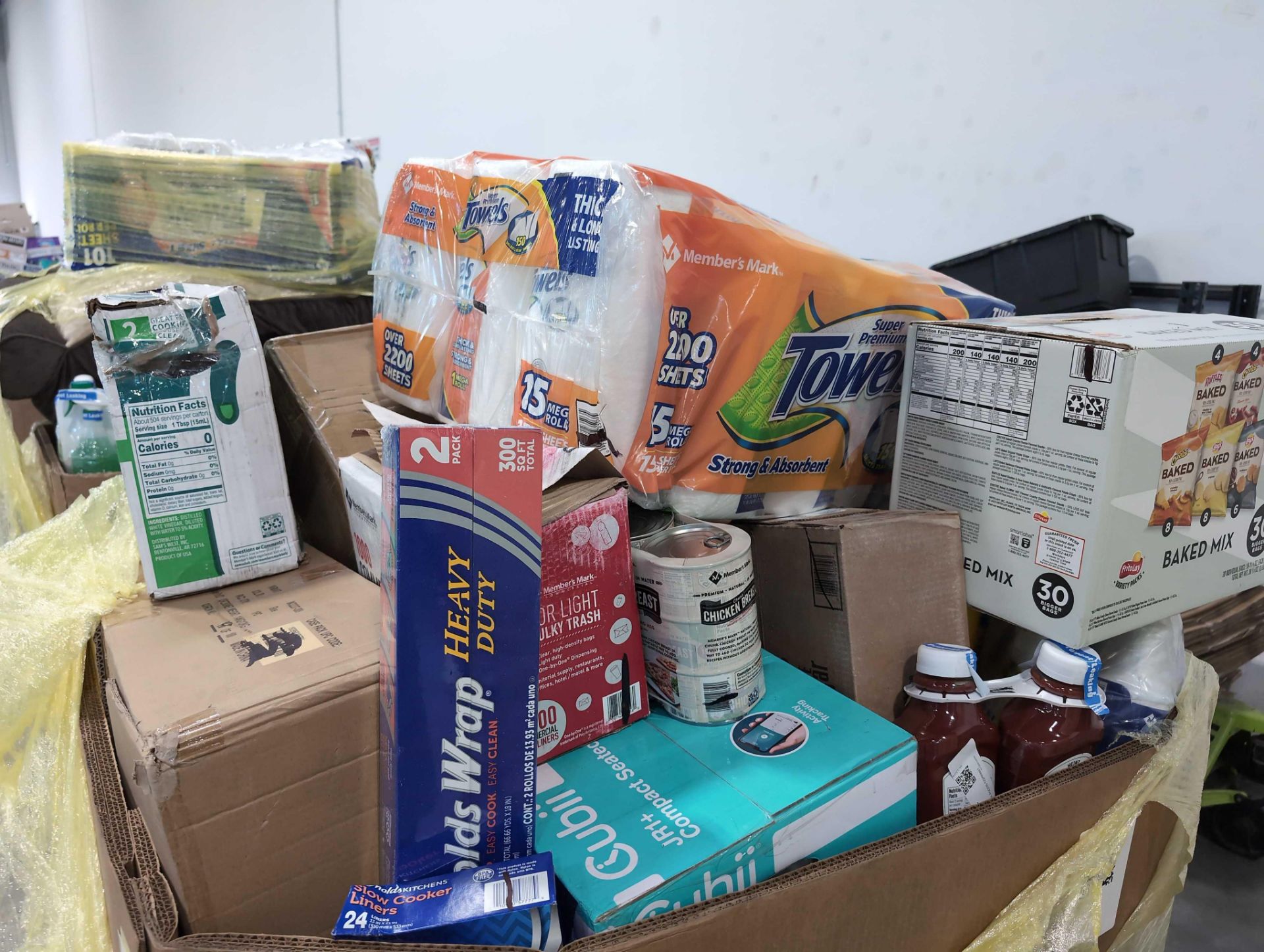 Big box store in a box: Canned chicke, Paper towels, baket chips, ketchup, trash liners, Cubii seate - Image 2 of 14