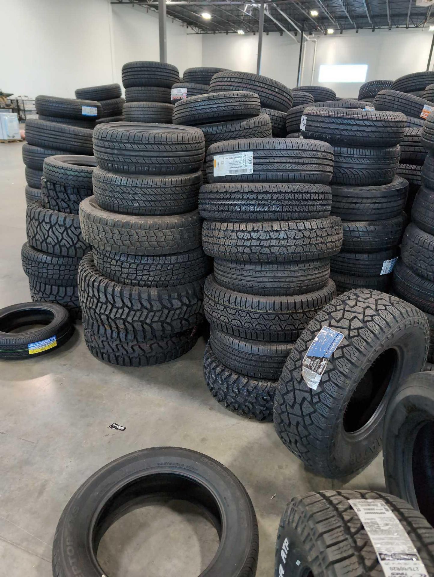 Approx 300 Tires - Image 24 of 48