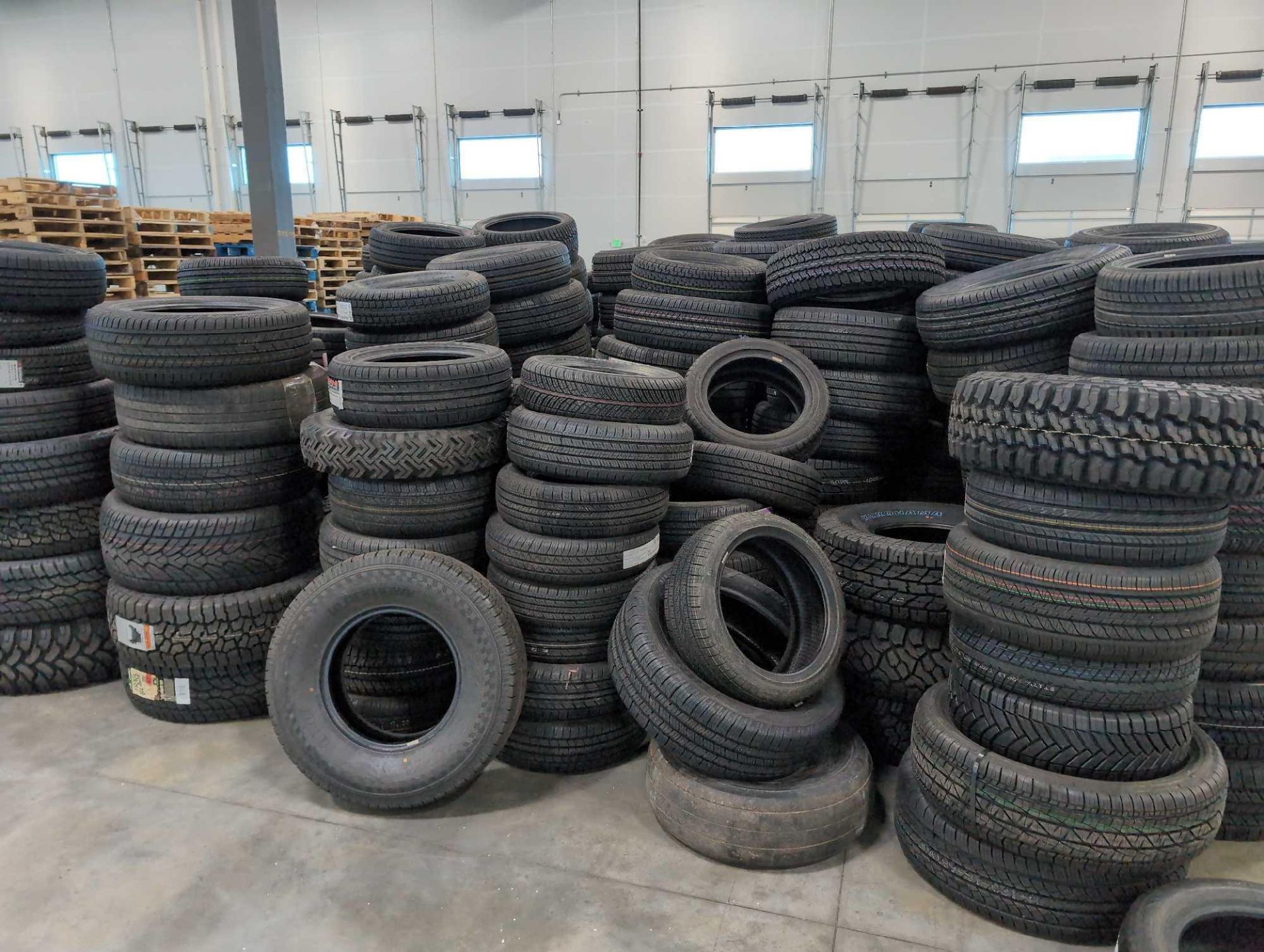 Approx 300 Tires - Image 44 of 48